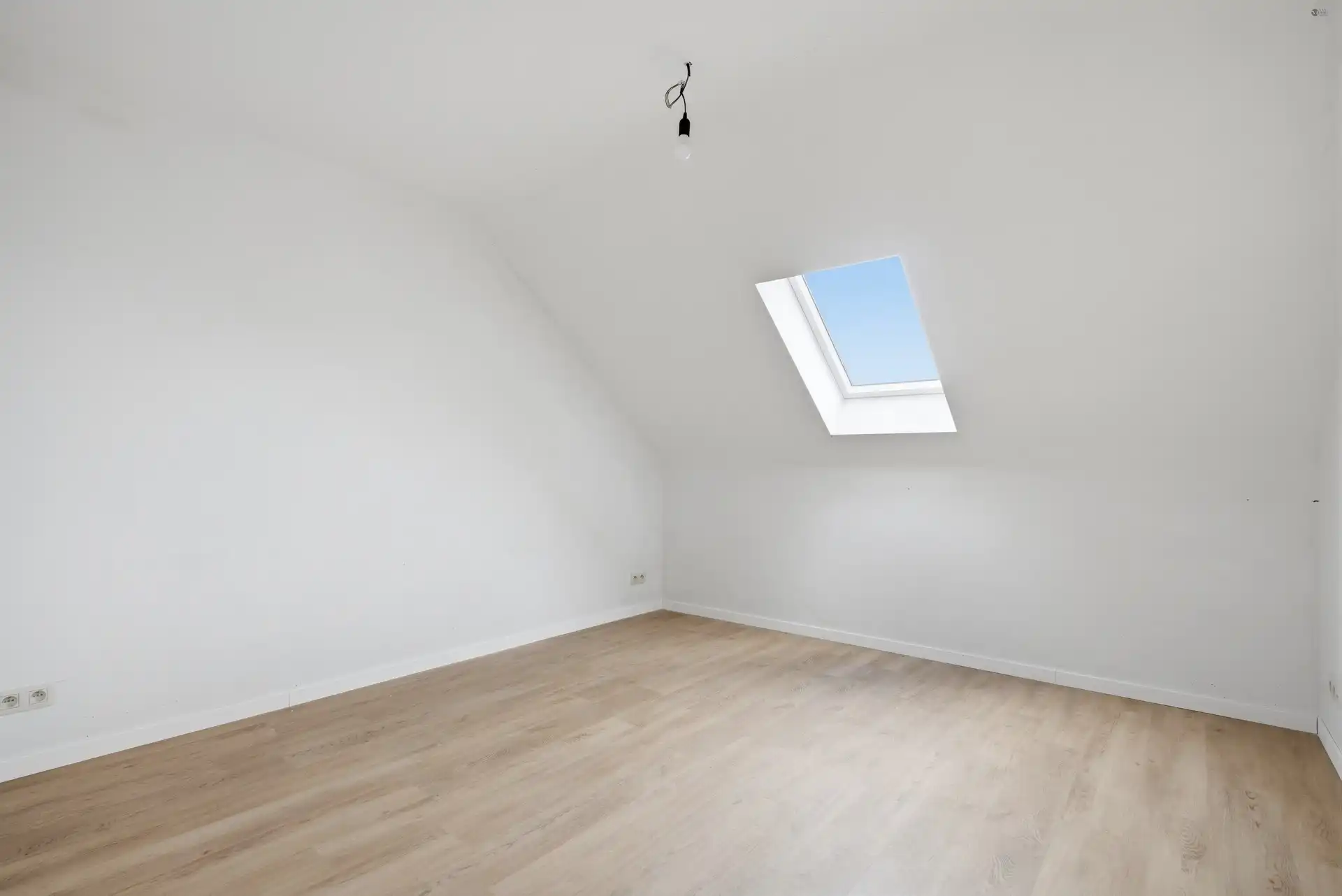 Ruim duplex appartement met 3 slaapkamers en 2 badkamers foto 13