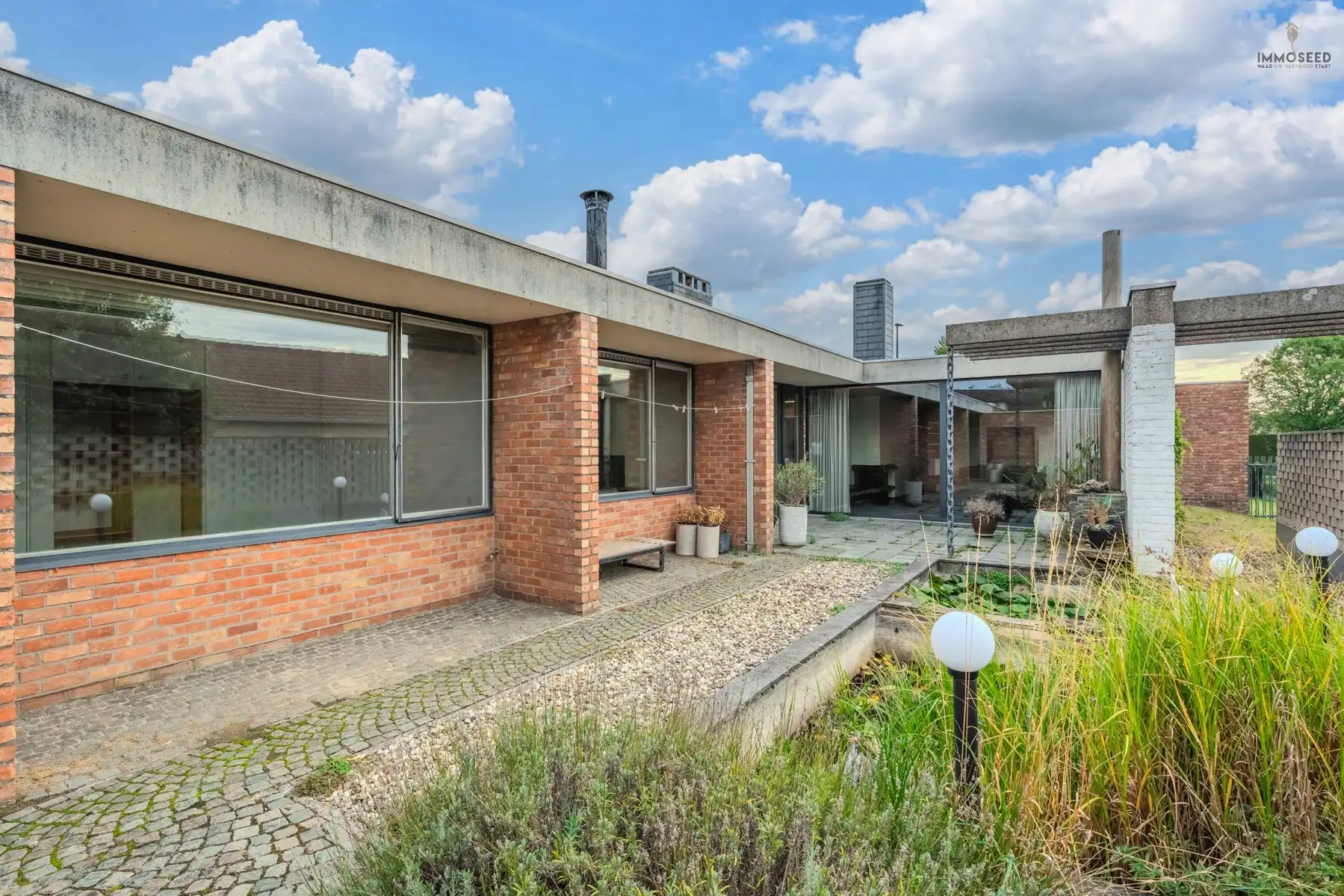 Ruime architectenwoning nabij centrum foto 6
