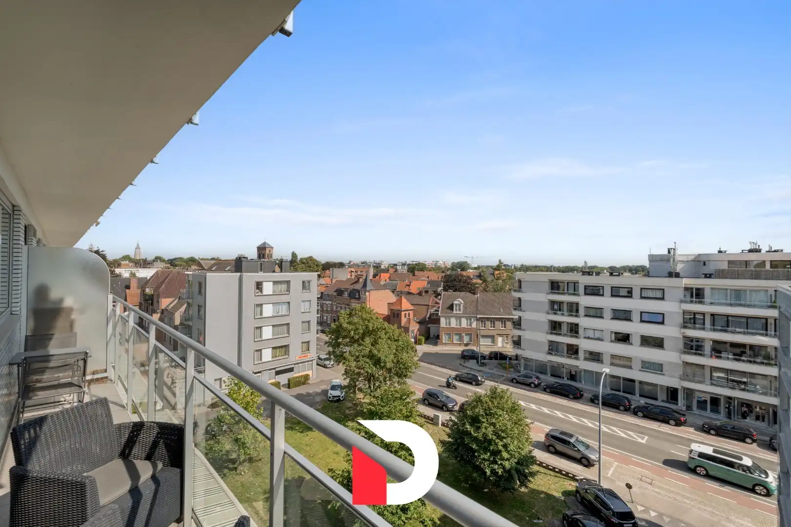 Schitterend gerenoveerd en uiterst aangenaam hoekappartement met 3 slaapkamers op een toplocatie te Sint-Andries (Sint-Baafs). foto 13