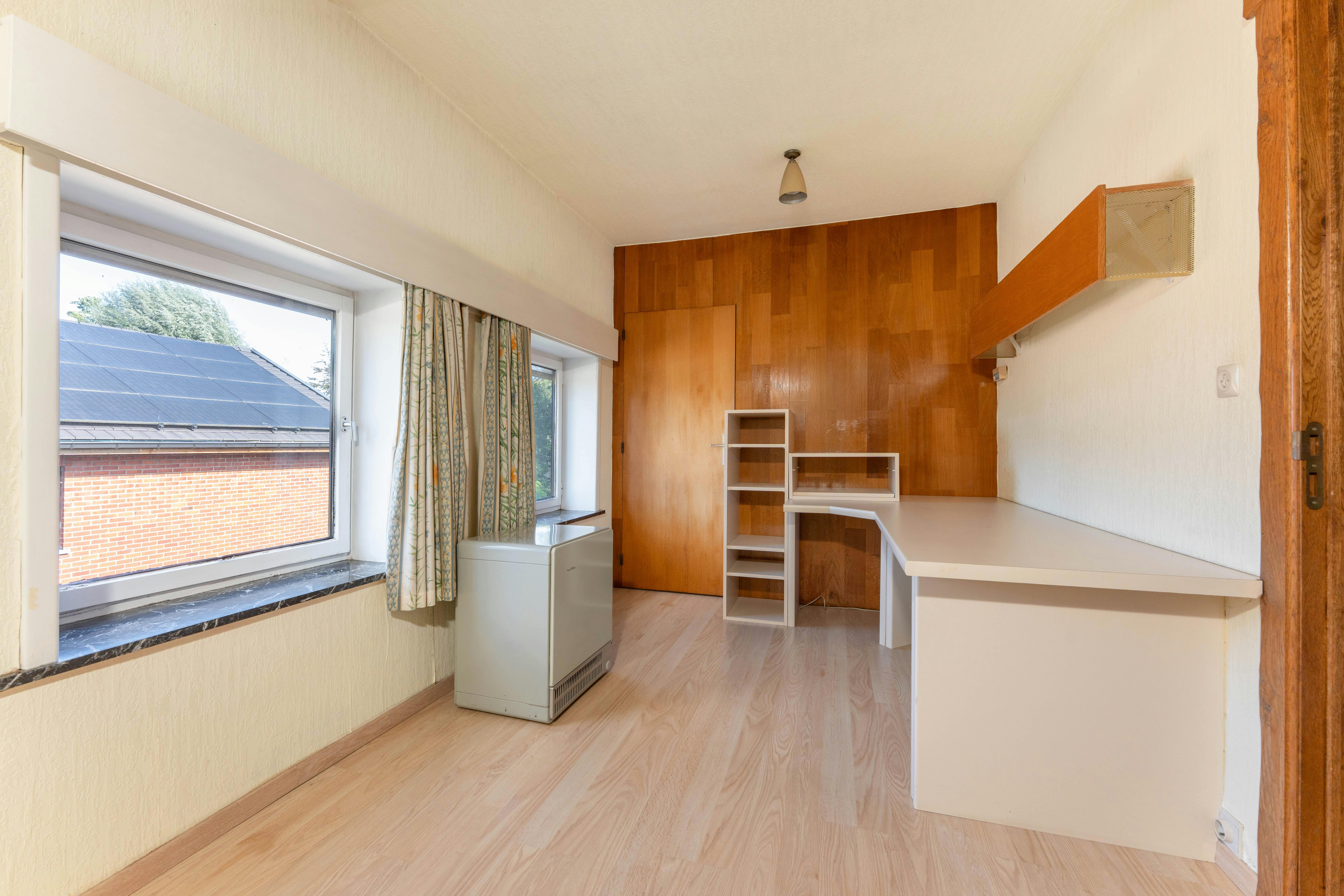 Vrijstaande villa met potentieel in Merellaan te Kortrijk foto 22