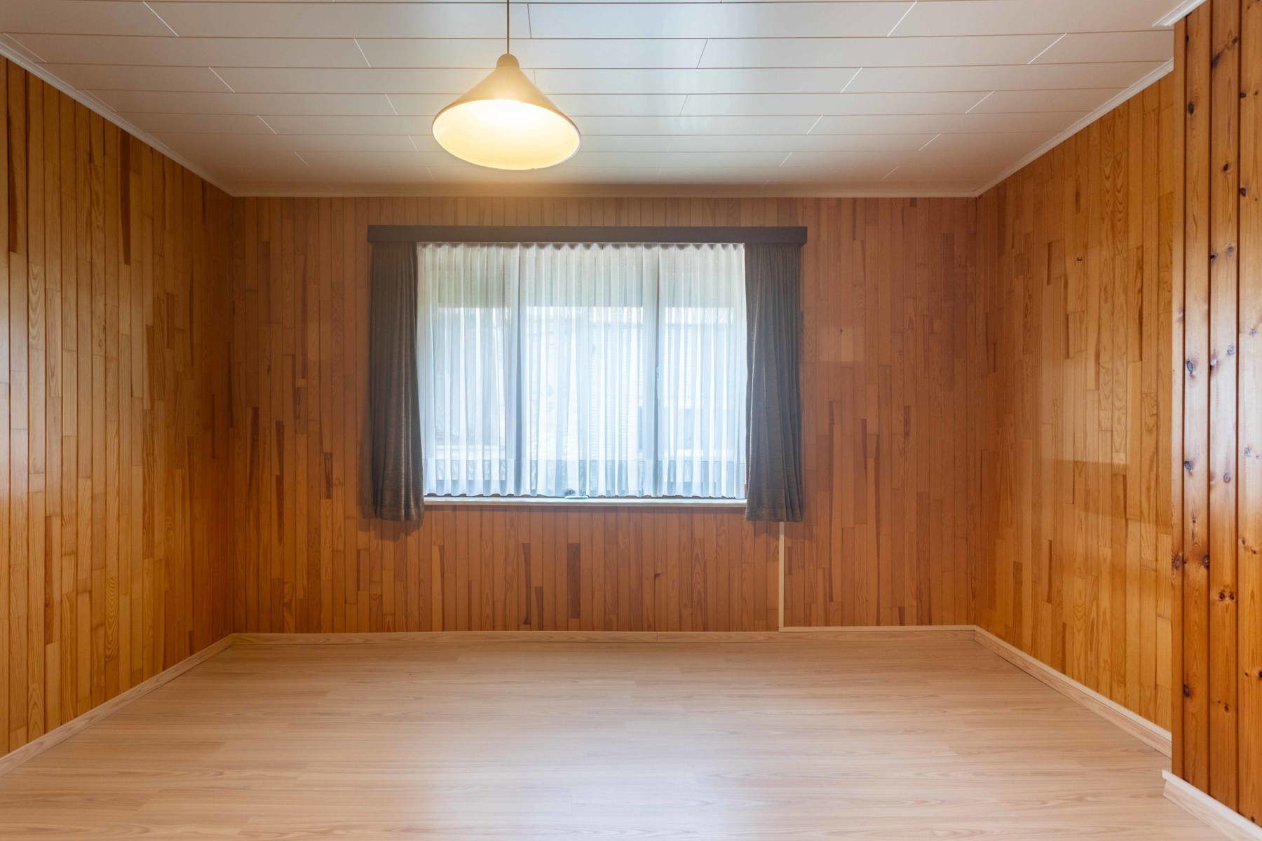 Goed onderhouden woning met garage te Aalst!  foto 16