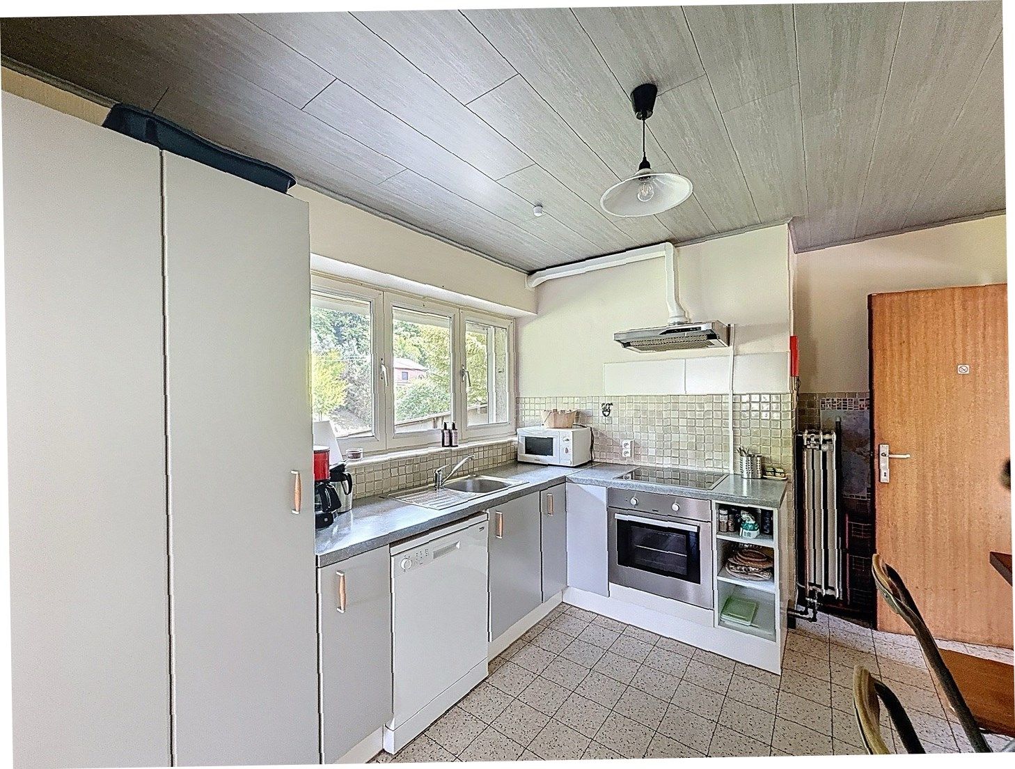 Charmante woning te koop in Yvoir foto 3