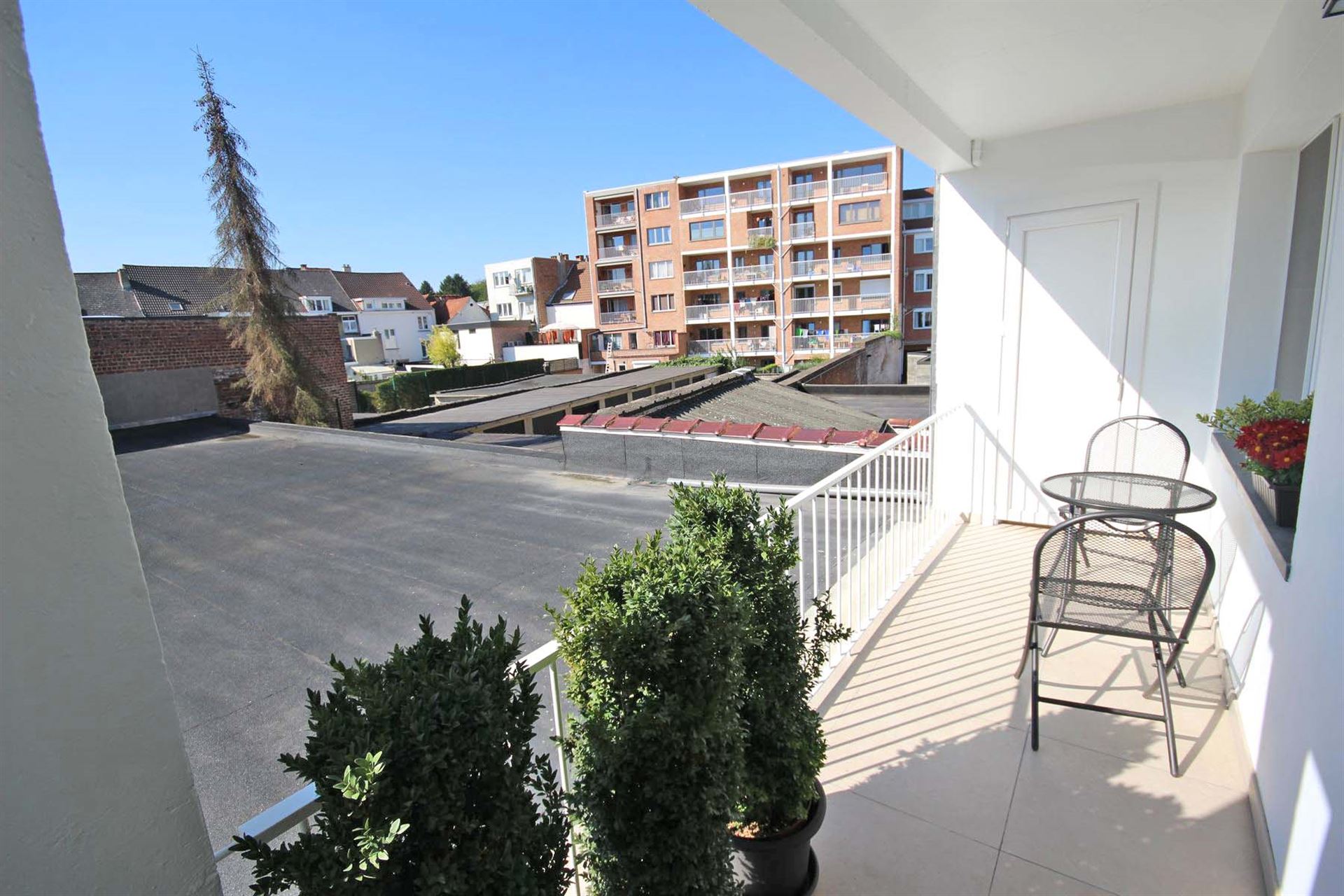 Appartement met 2 slaapkamers en garagebox foto 18