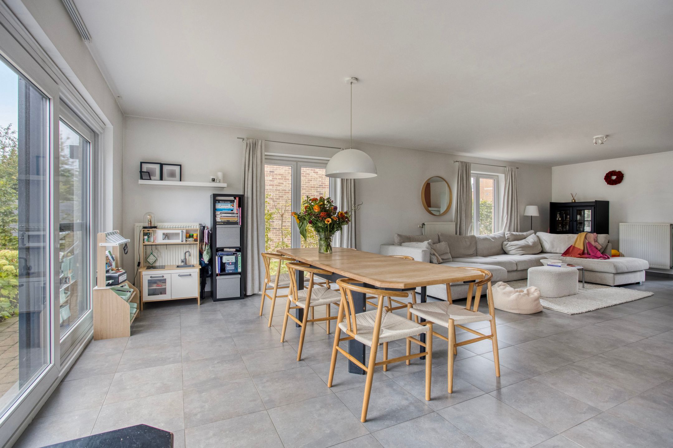 Ruime, energiezuinige woning te Wezemaal foto 6