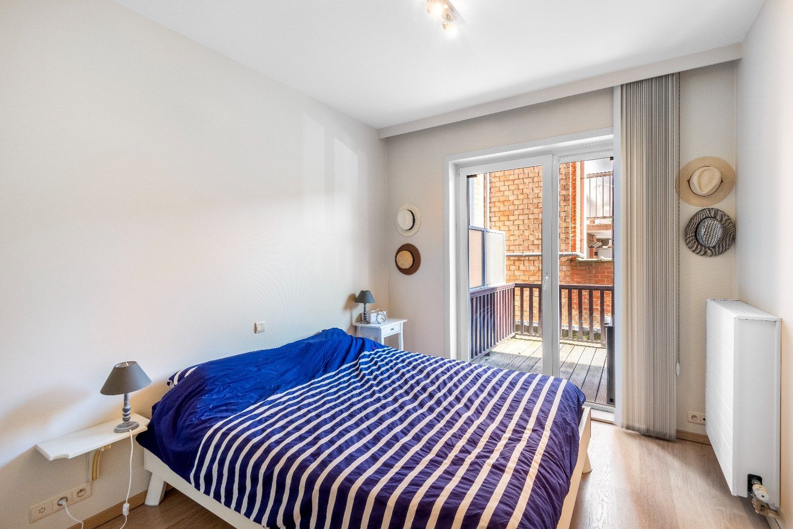Zeer goed onderhouden appartement met zonneterras, gelegen op de Dumortierlaan. foto 14
