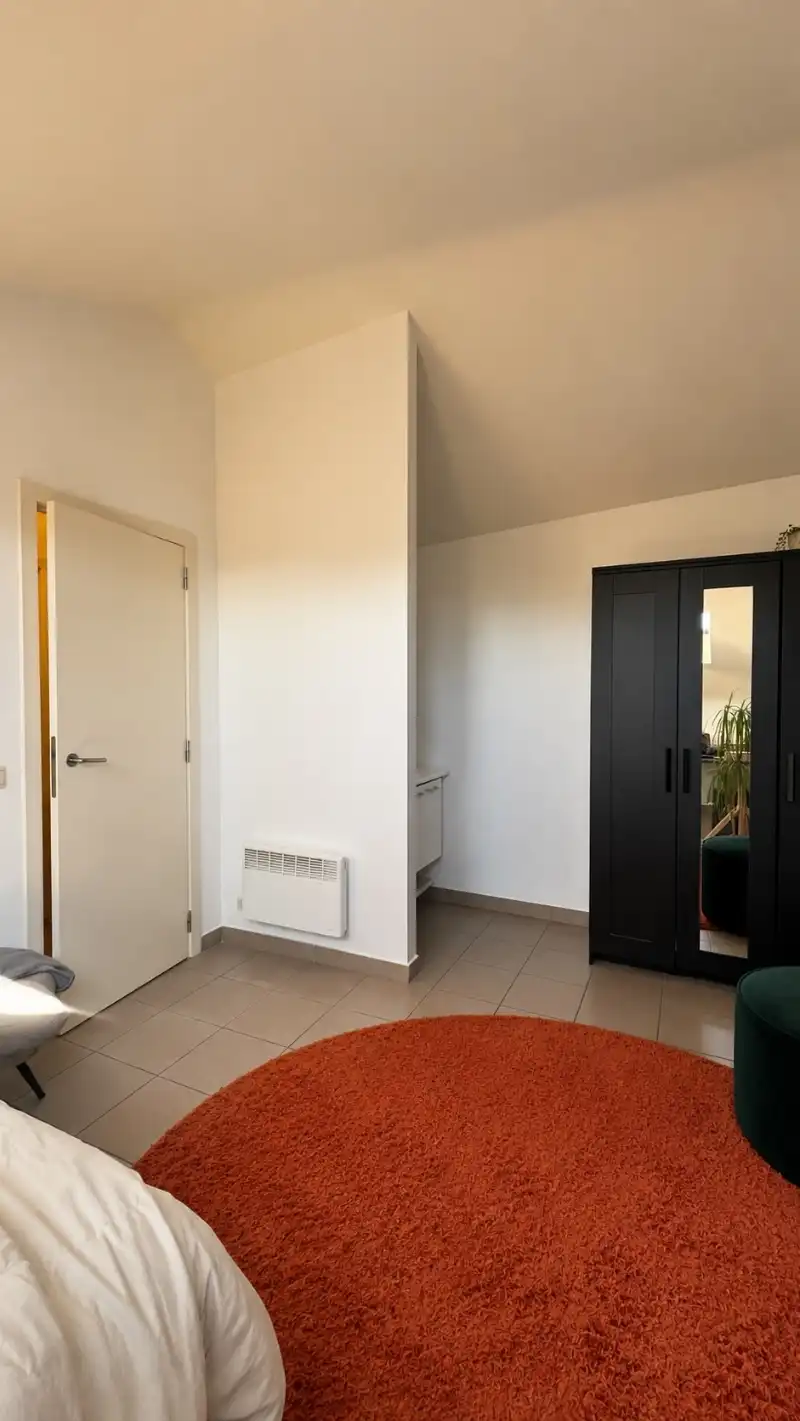 Ruim duplexappartement met 2 slaapkamers op toplocatie aan Sint-Jacobs foto 9