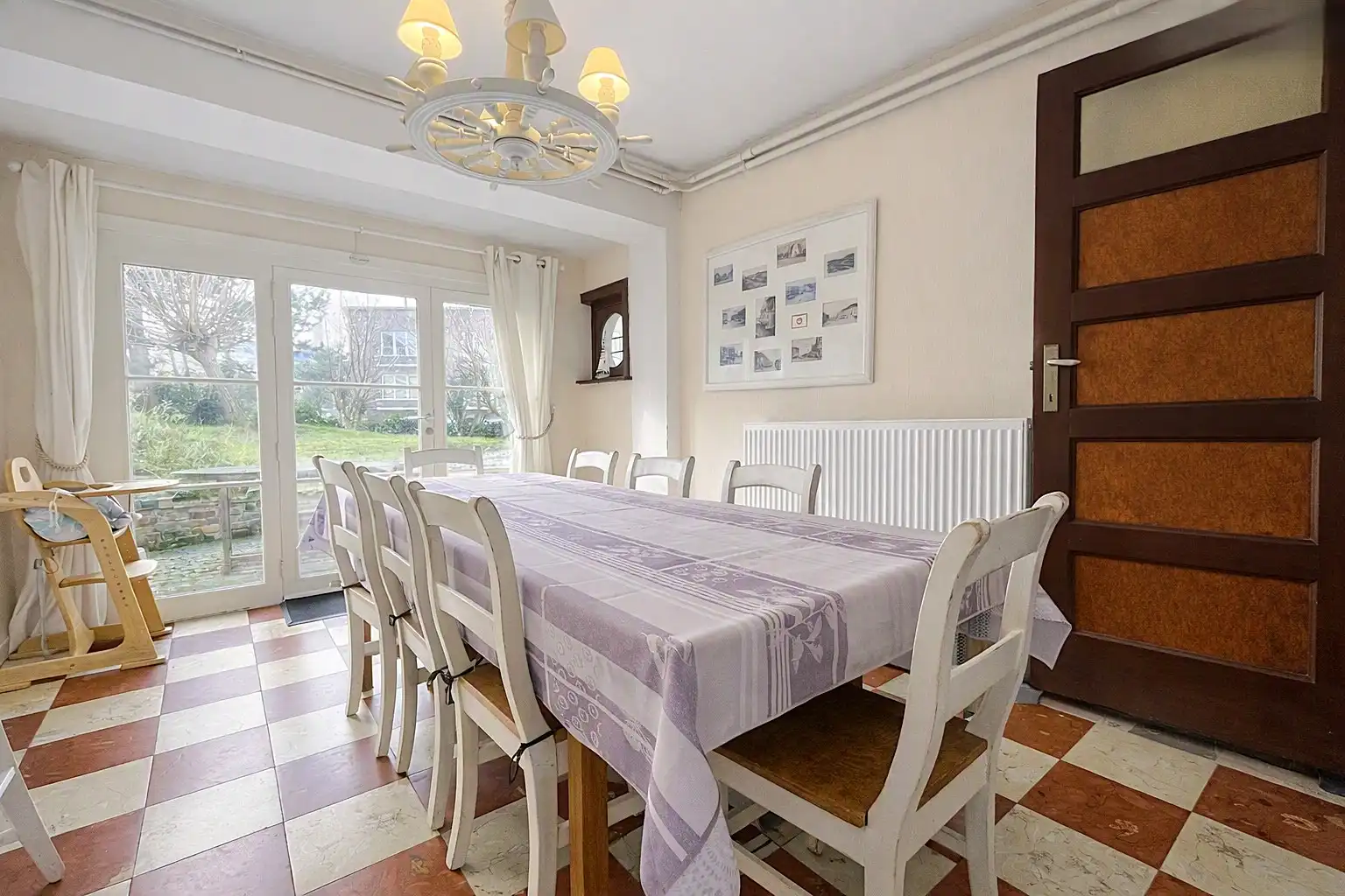 Uiterst charmante villa, rustig gelegen in één van de paadjes in het Zoute op wandelafstand van de zee. foto 7