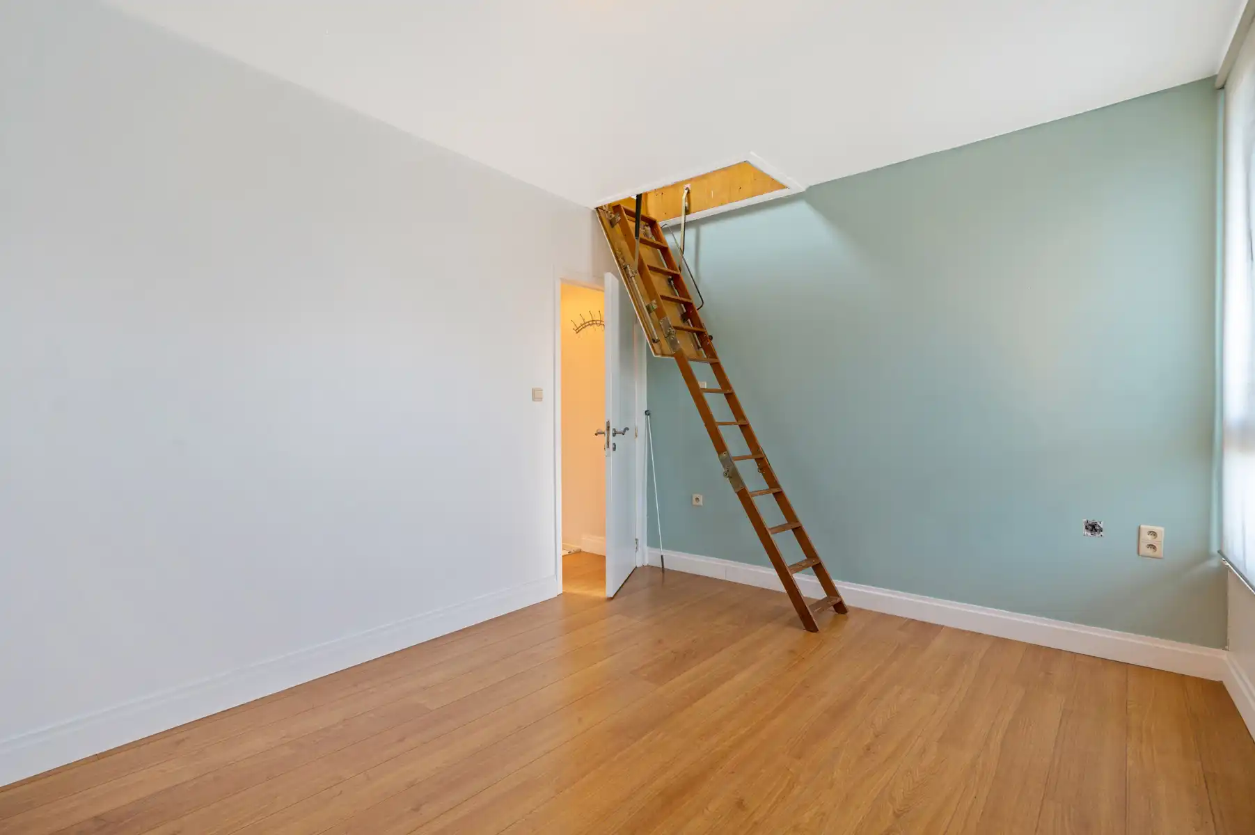 Instapklare eengezinswoning met 2 à 3 slaapkamers en tuin. foto 12