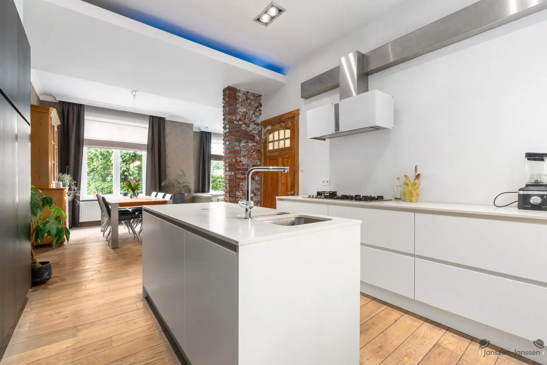 Karaktervolle interbellumvilla met hedendaags comfort nabij het hart van Genk foto 7