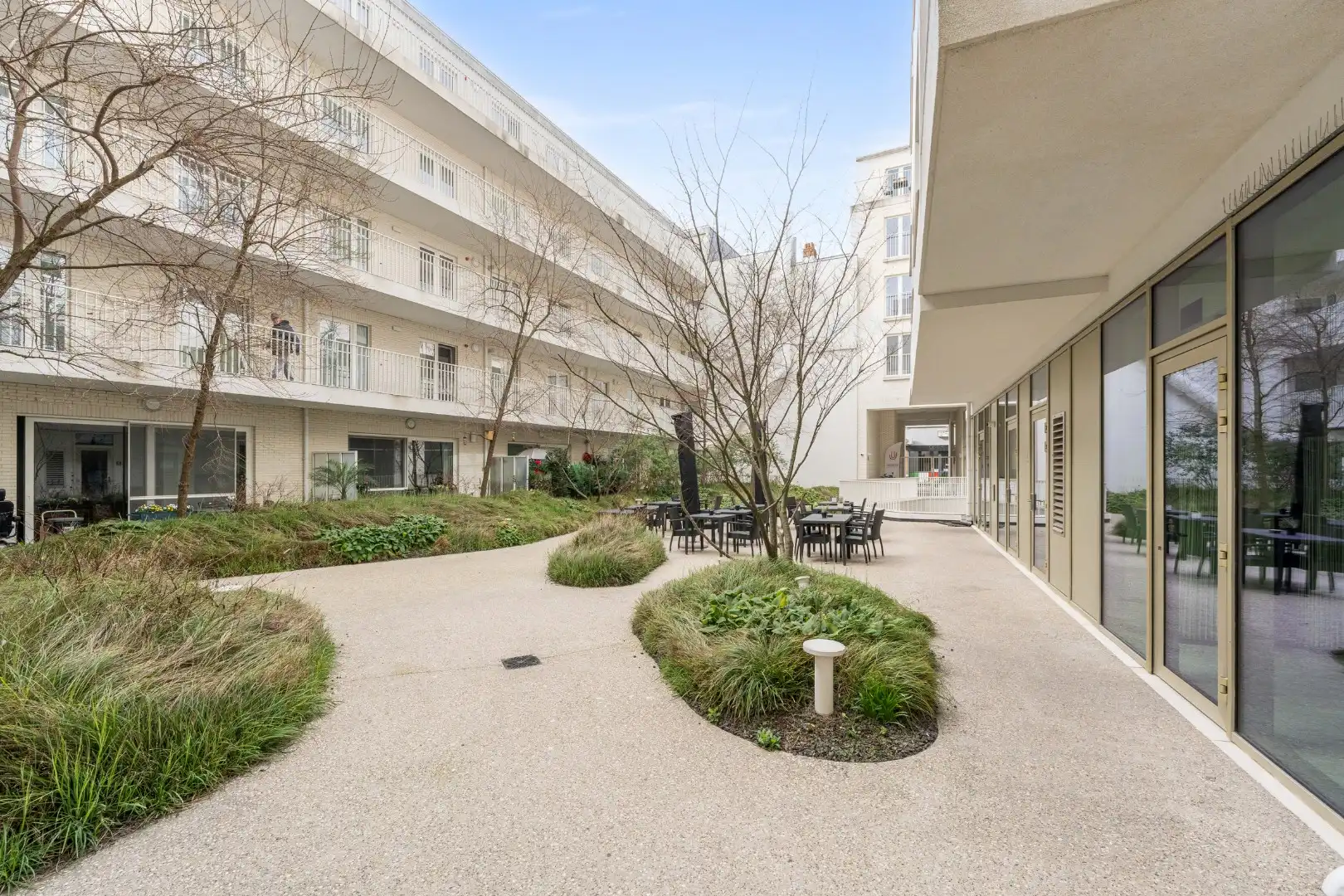 Assistentiewoning te koop in Oostende – erkende assistentiewoning met 2 terrassen en veel lichtinval nabij zee foto 27