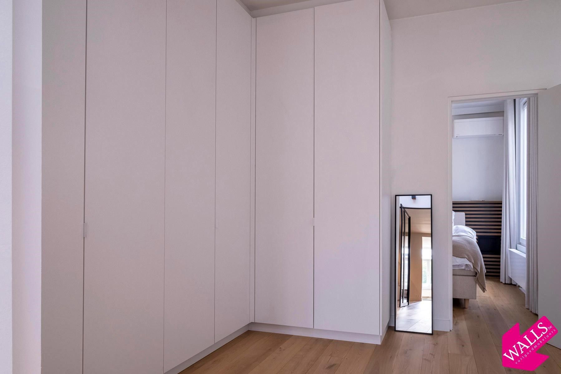 Gemeubeld appartement all in prijs!  foto 17
