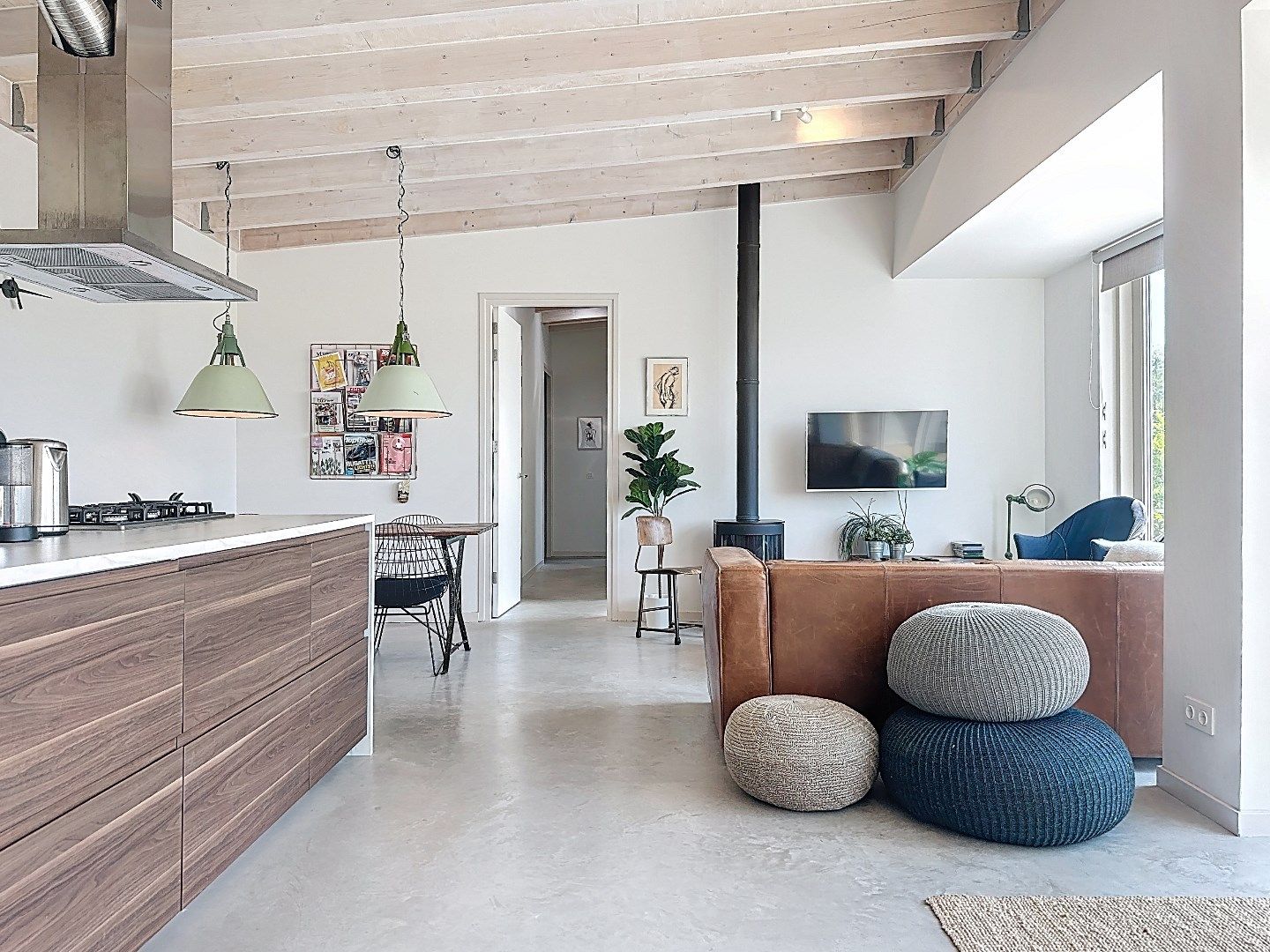 Exclusief dijkhuis met eigen guesthouse foto 17