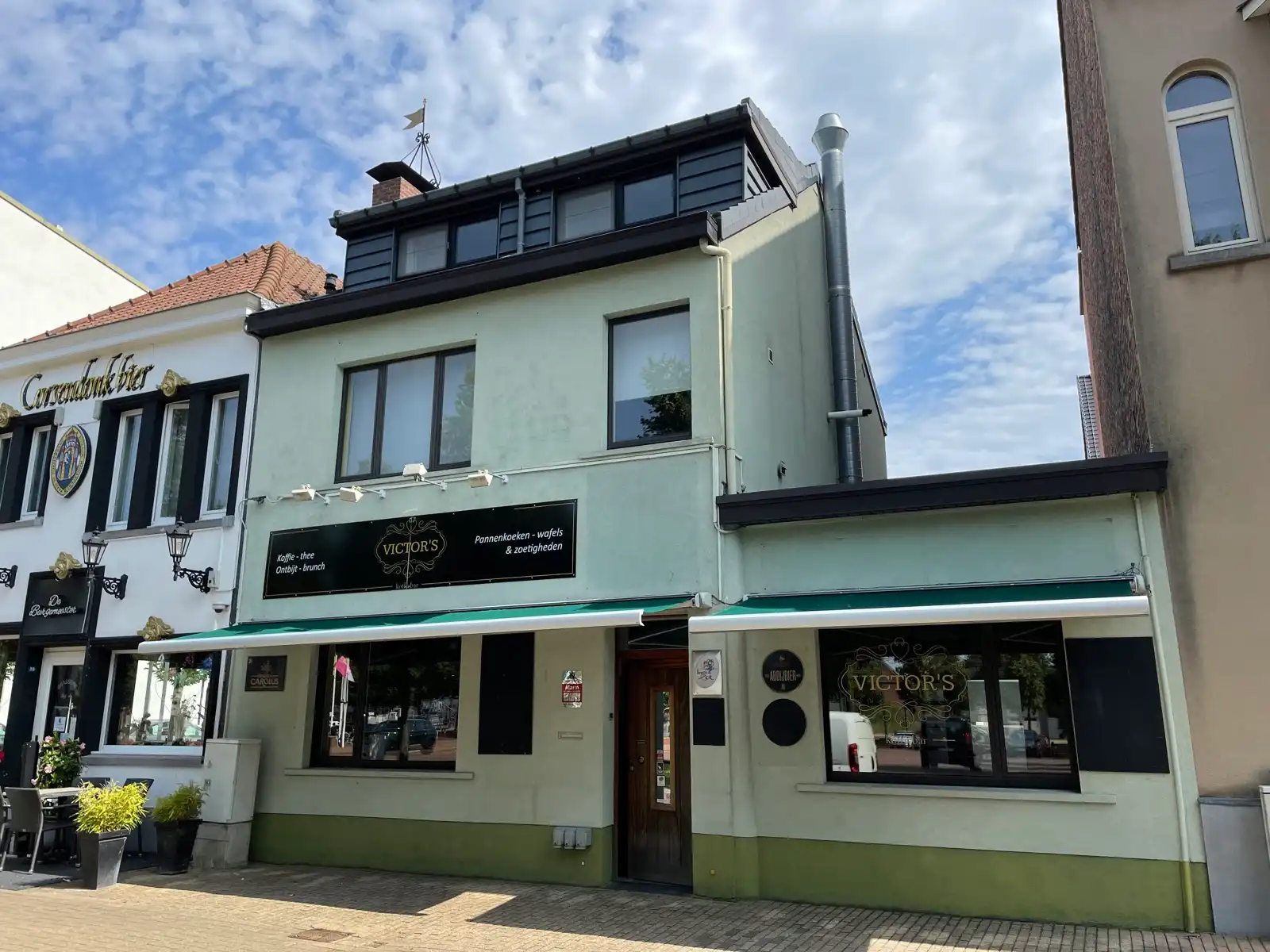 Commerciële ruimte te huur foto {{pictureIndex}}