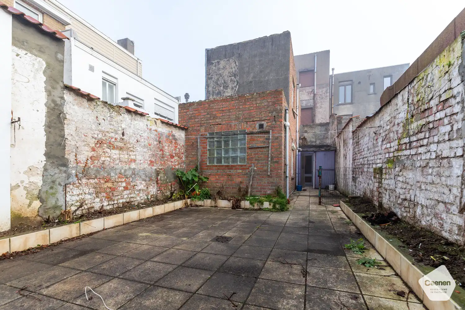 Te renoveren woning met 5 slaapkamers, garage vlakbij het centrum van Blankenberge foto 24
