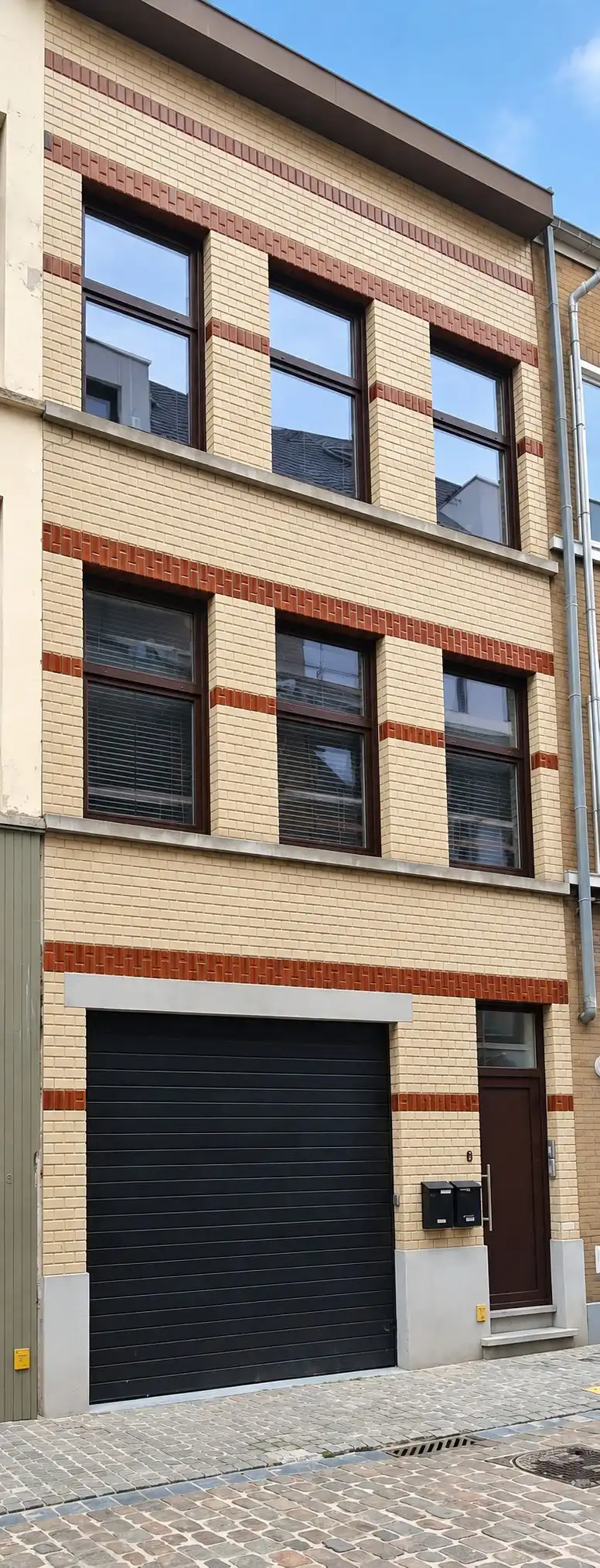 Volledig gerenoveerd appartement in hartje Oostende! foto 9