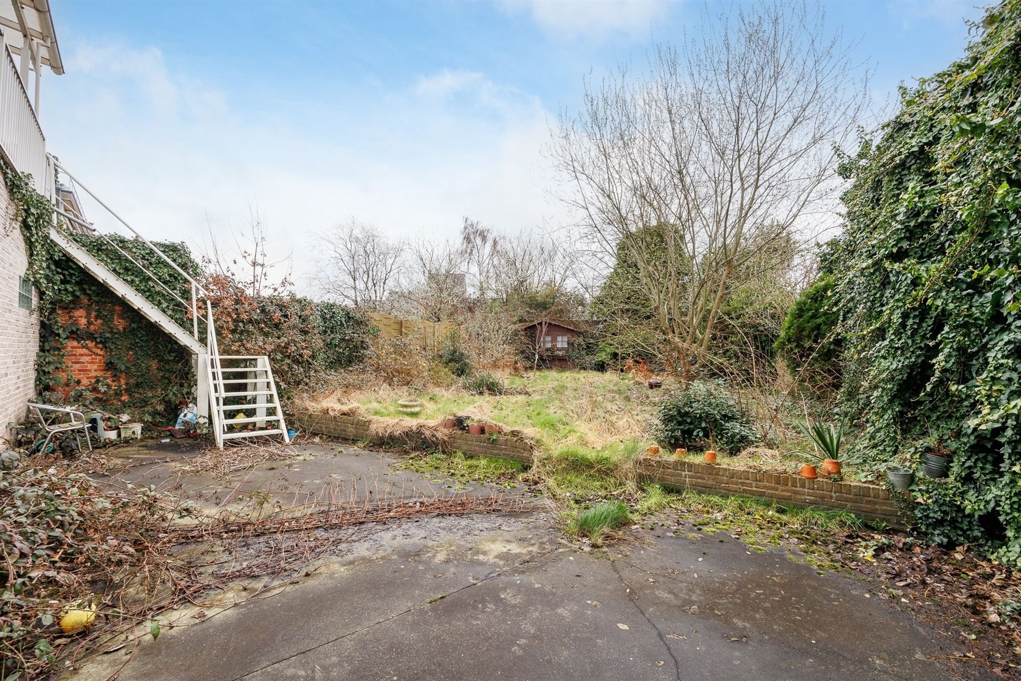 Commercieel handelspand en duplex met Z-tuin en terras foto 26