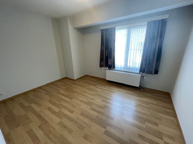 Appartement met twee slaapkamers op wandelafstand van de grote markt, winkelstraat en zeedijk. Ideale ligging in het centrum van blankenberge. foto 9