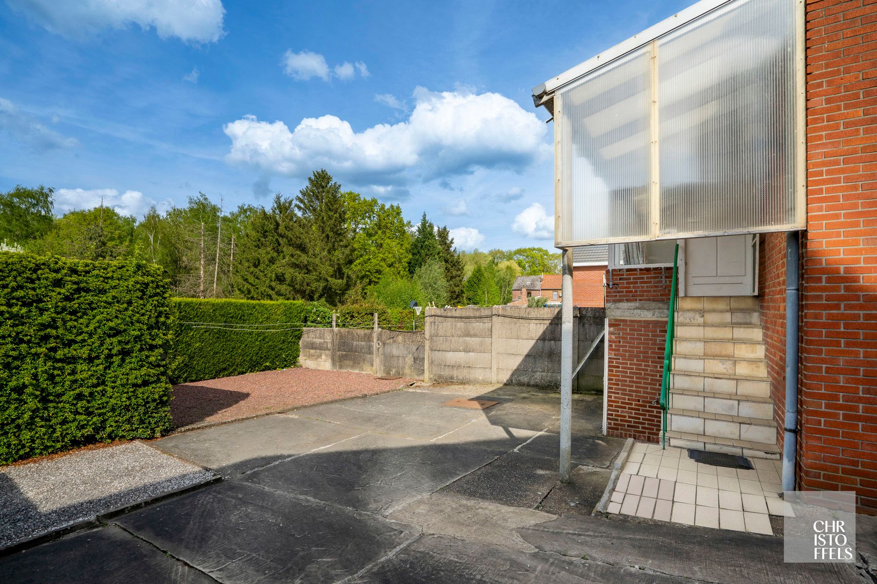 Woning met potentieel op een perceel van 983m² in Eigenbilzen! foto 16
