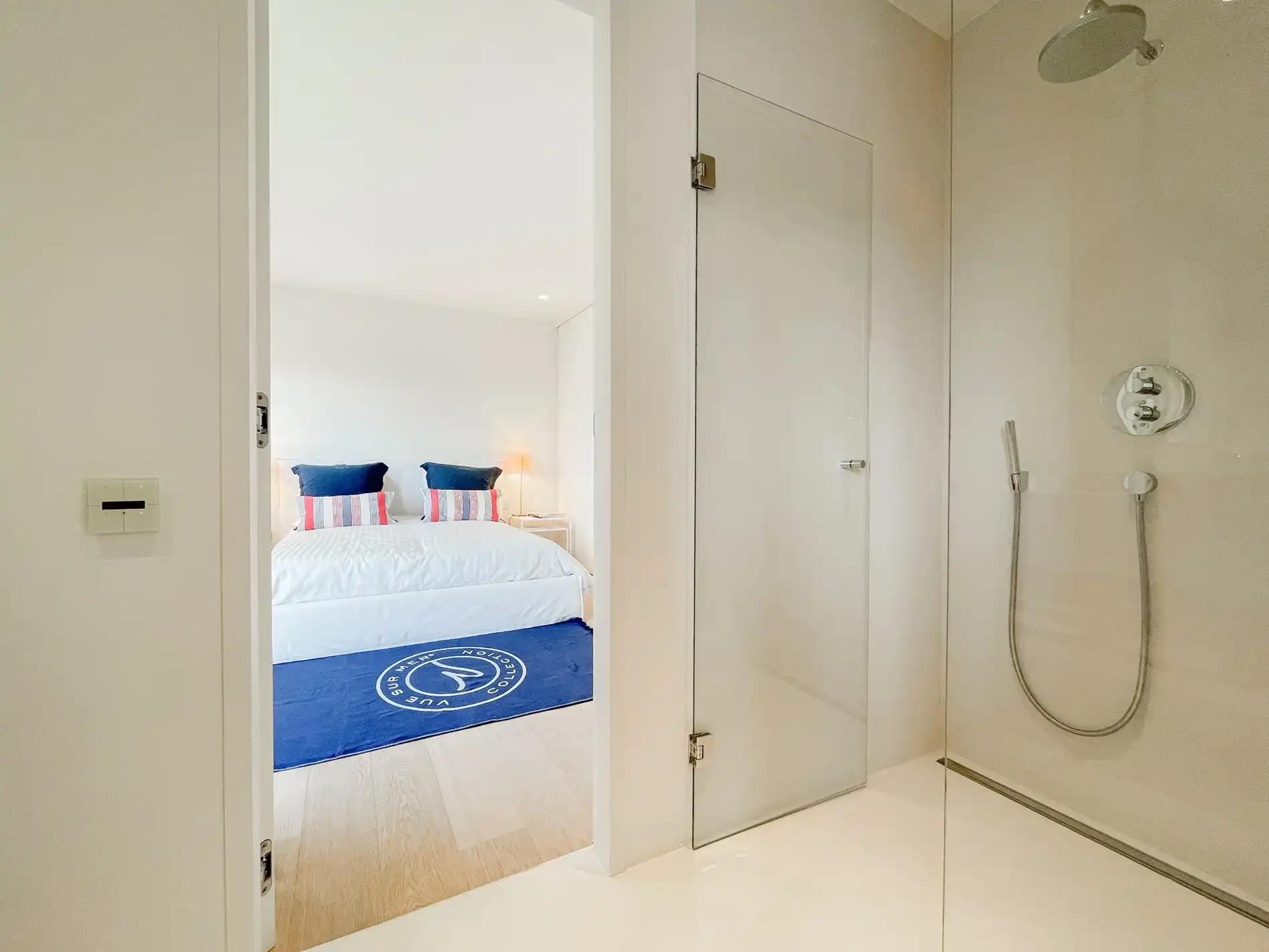 Subliem hoekappartement met ruime terrassen gelegen in het prestigieuze domein Tennis Garden. foto 26