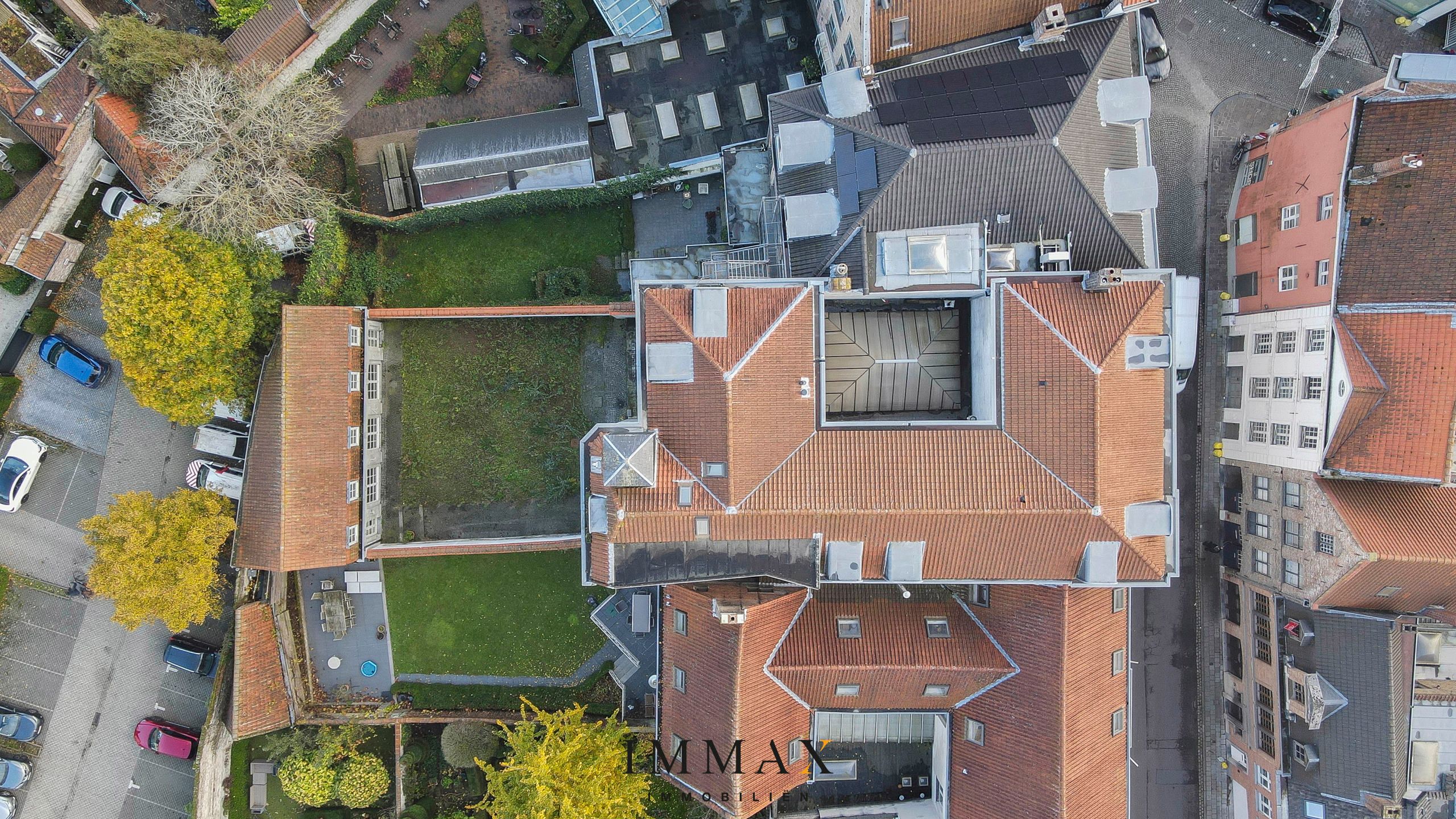 Uniek monumentaal stadspaleis - voormalig  'Hotel Walburg' - met binnentuin en koetshuis foto 10