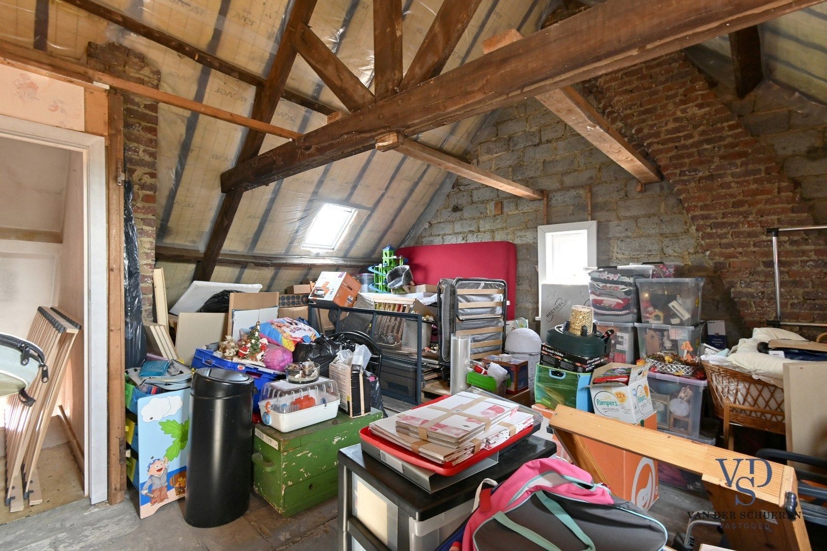 Degelijke woning in Semmerzake  foto 19