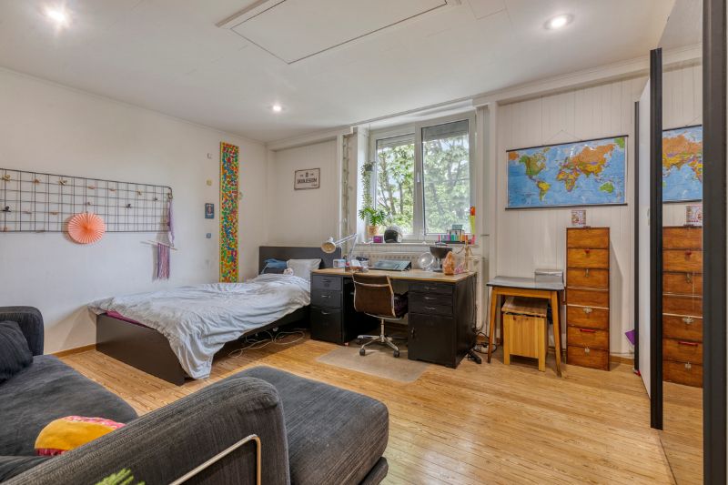 Zonnige authentieke woning met tuintje en topligging! foto 15