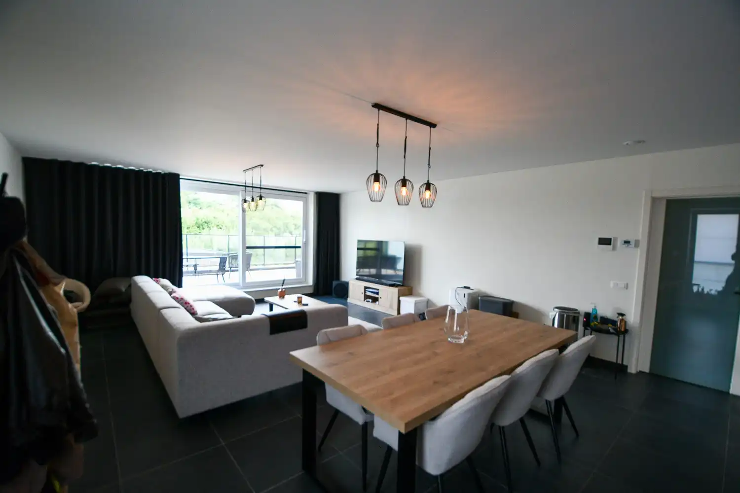 Prachtig hoekappartement met weids uitzicht en 2 ruime slaapkamers! foto 4