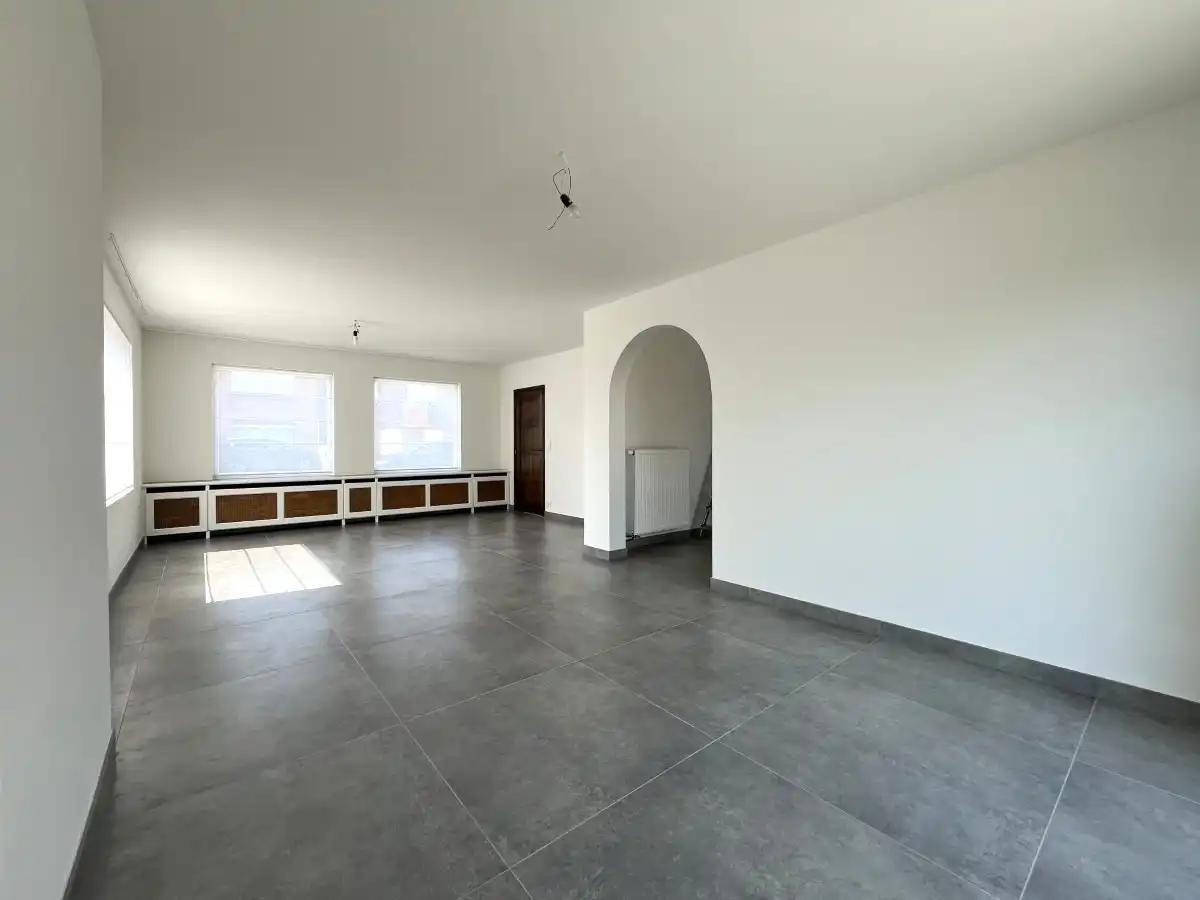 Moorslede - Instapklare gezinswoning met garage, tuin en gelijkvloerse slaapkamer foto 7