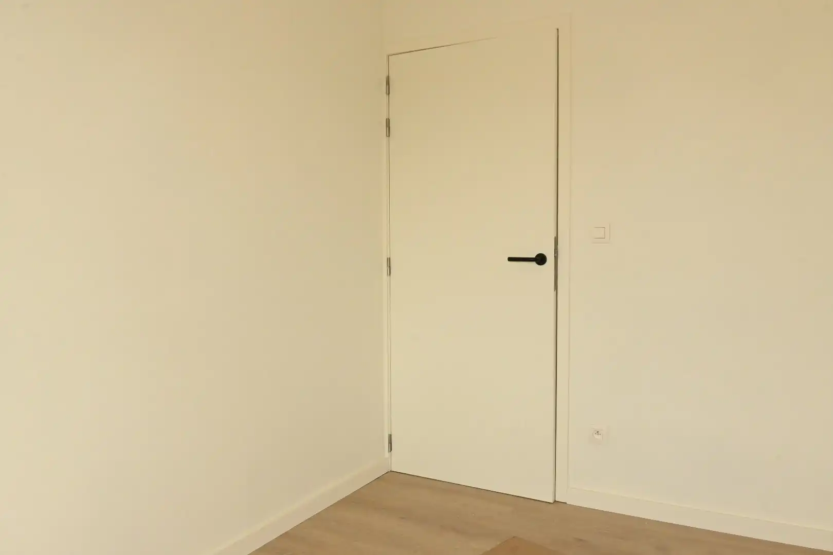 Gerenoveerde bungalow in Maldegem met tuin, terras en garage foto 16