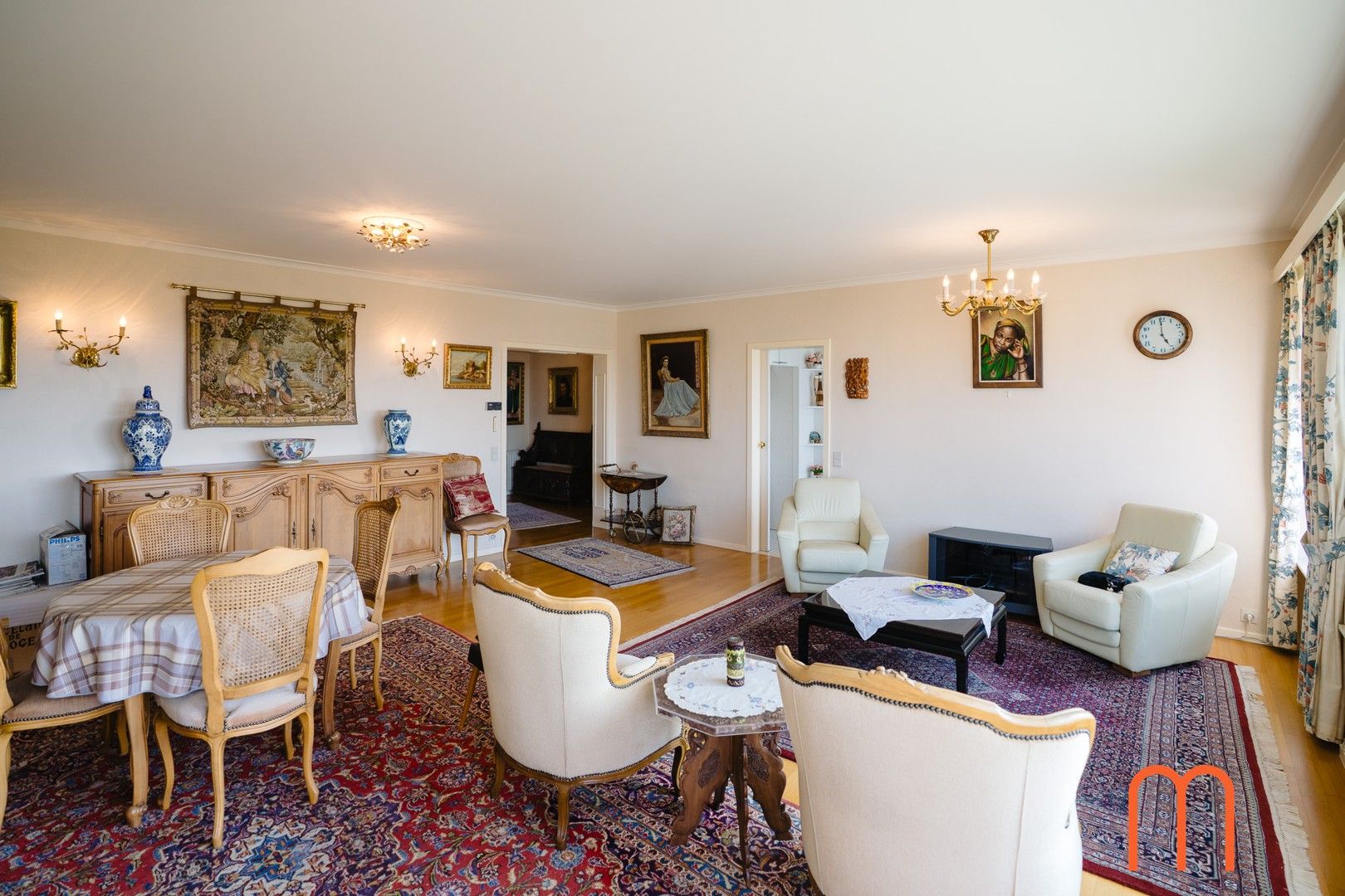 Ruim appartement met prachtig uitzicht en uitzonderlijke gevelbreedte. foto 2