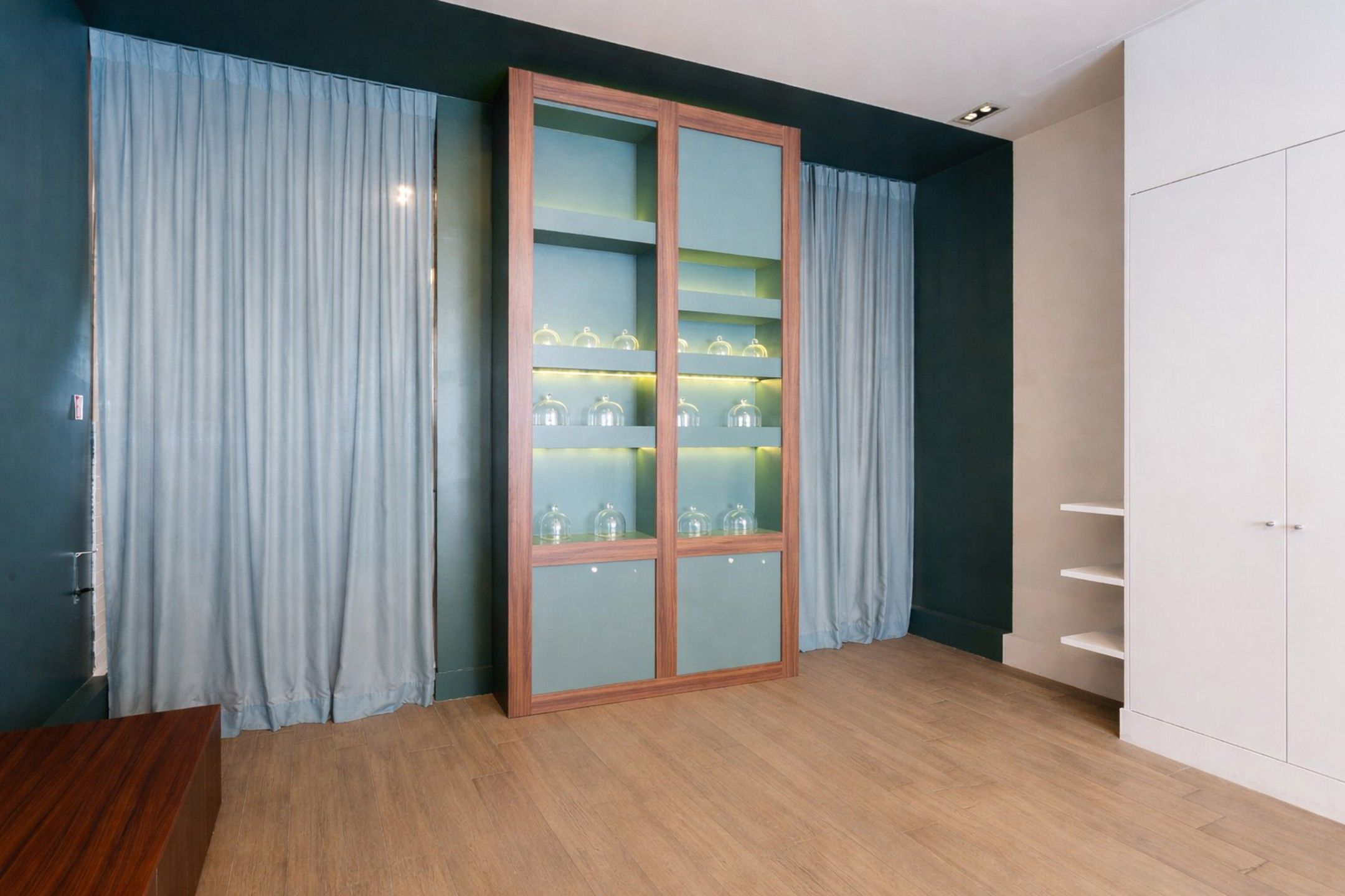 commerciële ruimte op absolute toplocatie aan Bourla foto 16