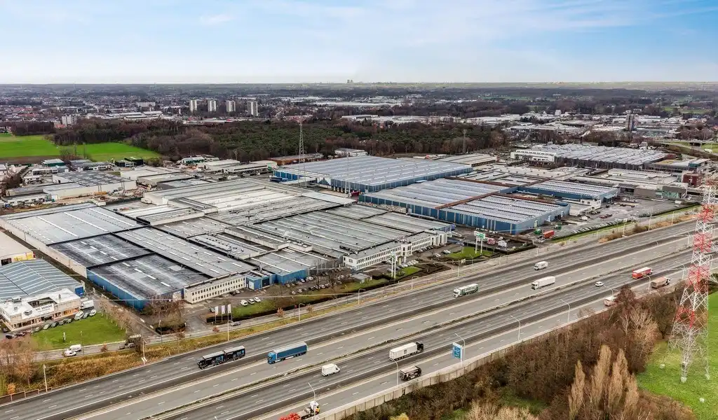 Magazijn te huur vlakbij afrit E17 te Sint-Niklaas foto 23