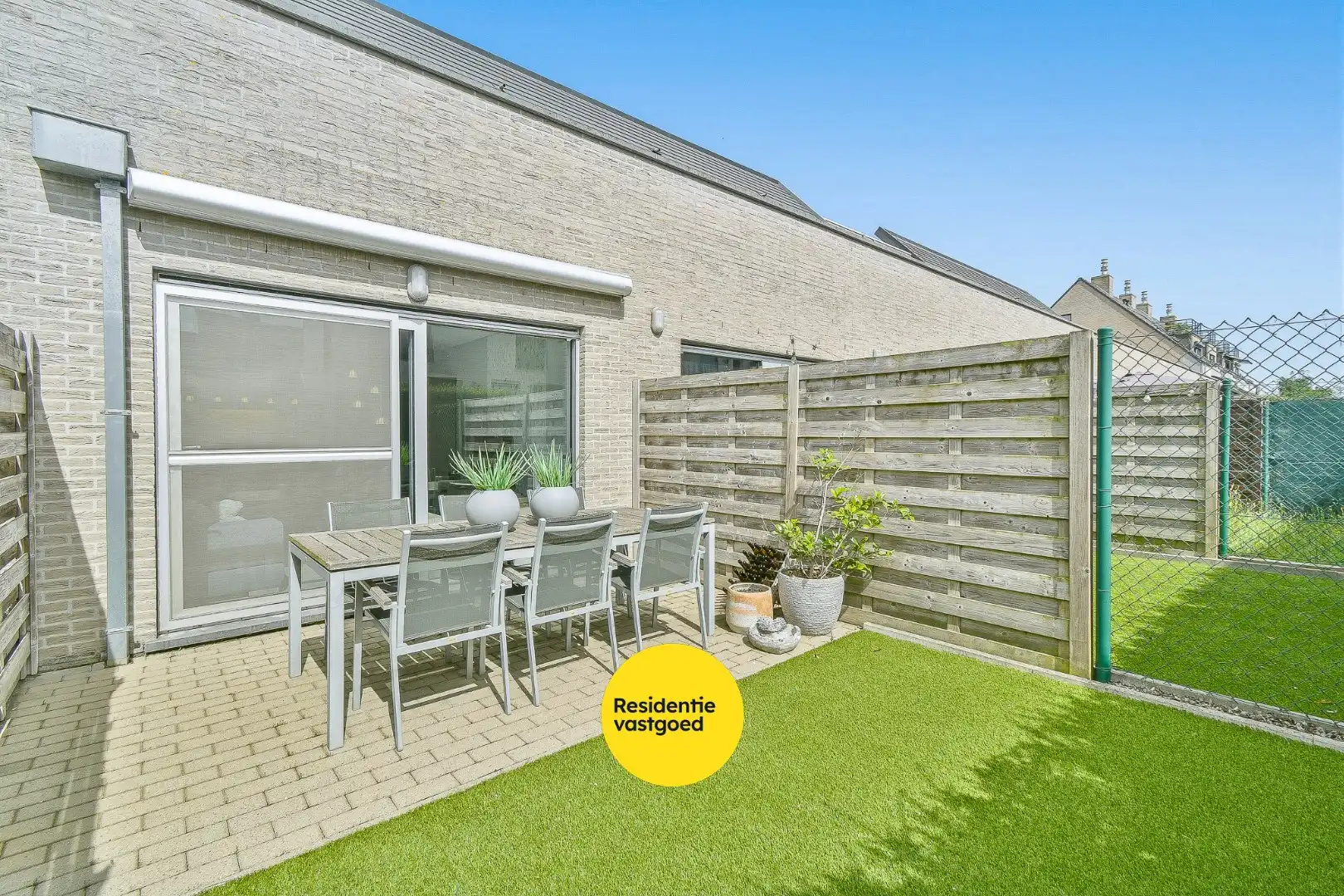 Instapklaar gelijkvloers appartement met zonnig terras  foto 6
