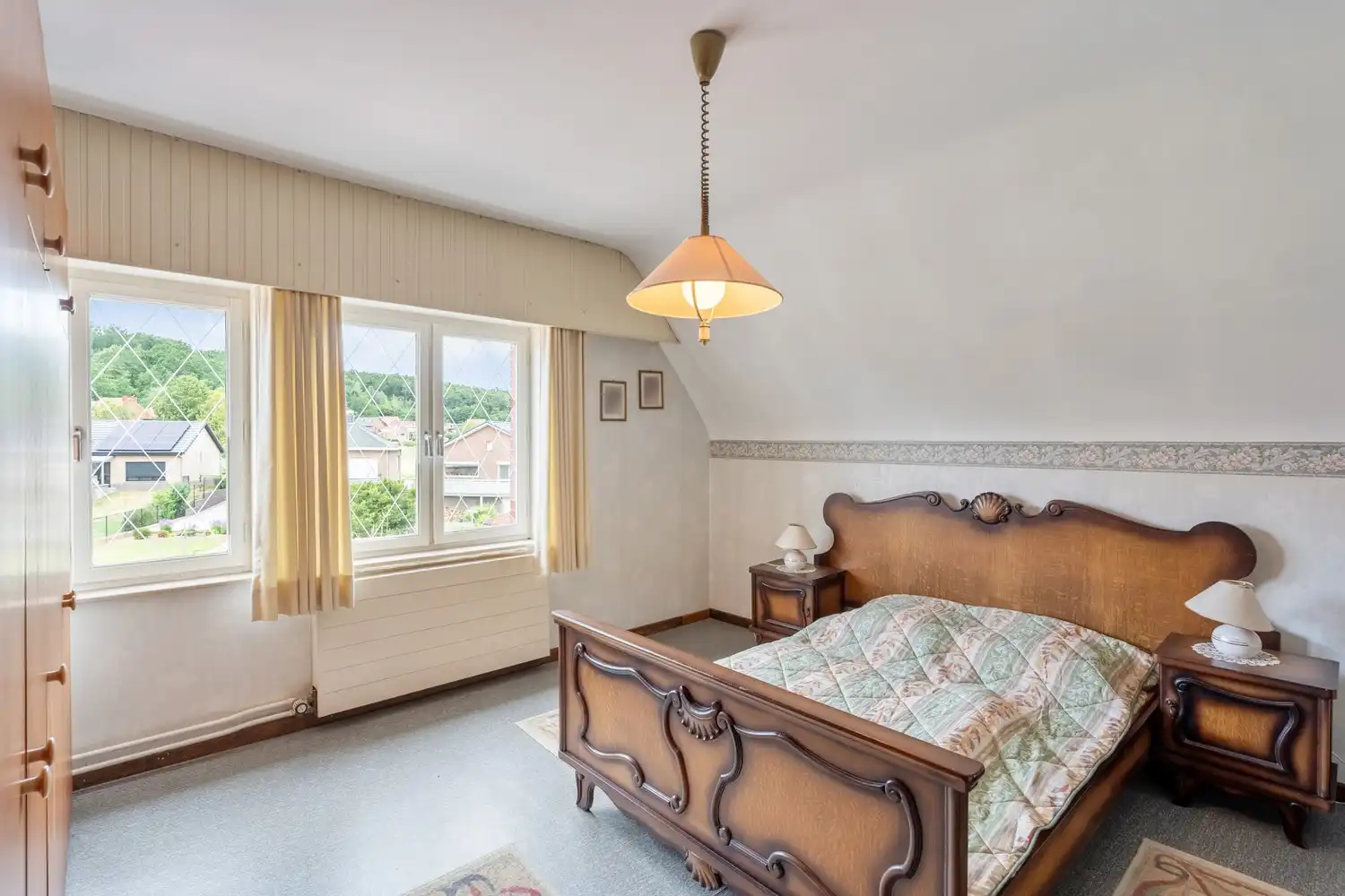Te renoveren woning met 3 slaapkamers (en afgewerkte zolderkamer) op een perceel van 7 are 5 centiare te Gelrode. foto 15