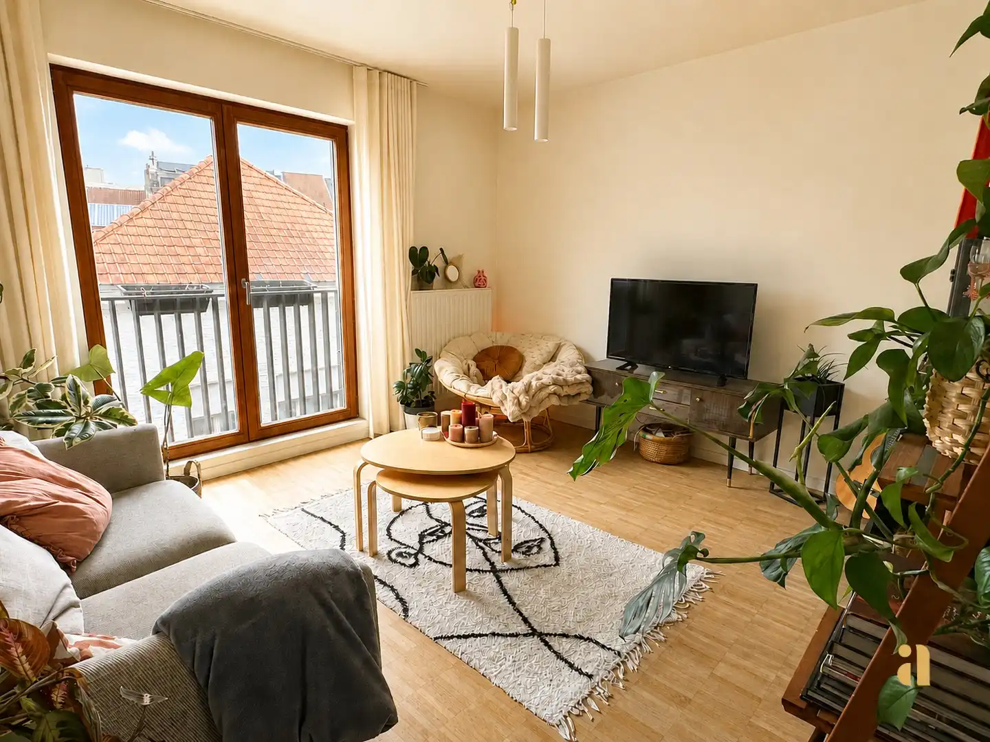 Eco-Chic Appartement: Zon, Stijl & Genieten foto 4