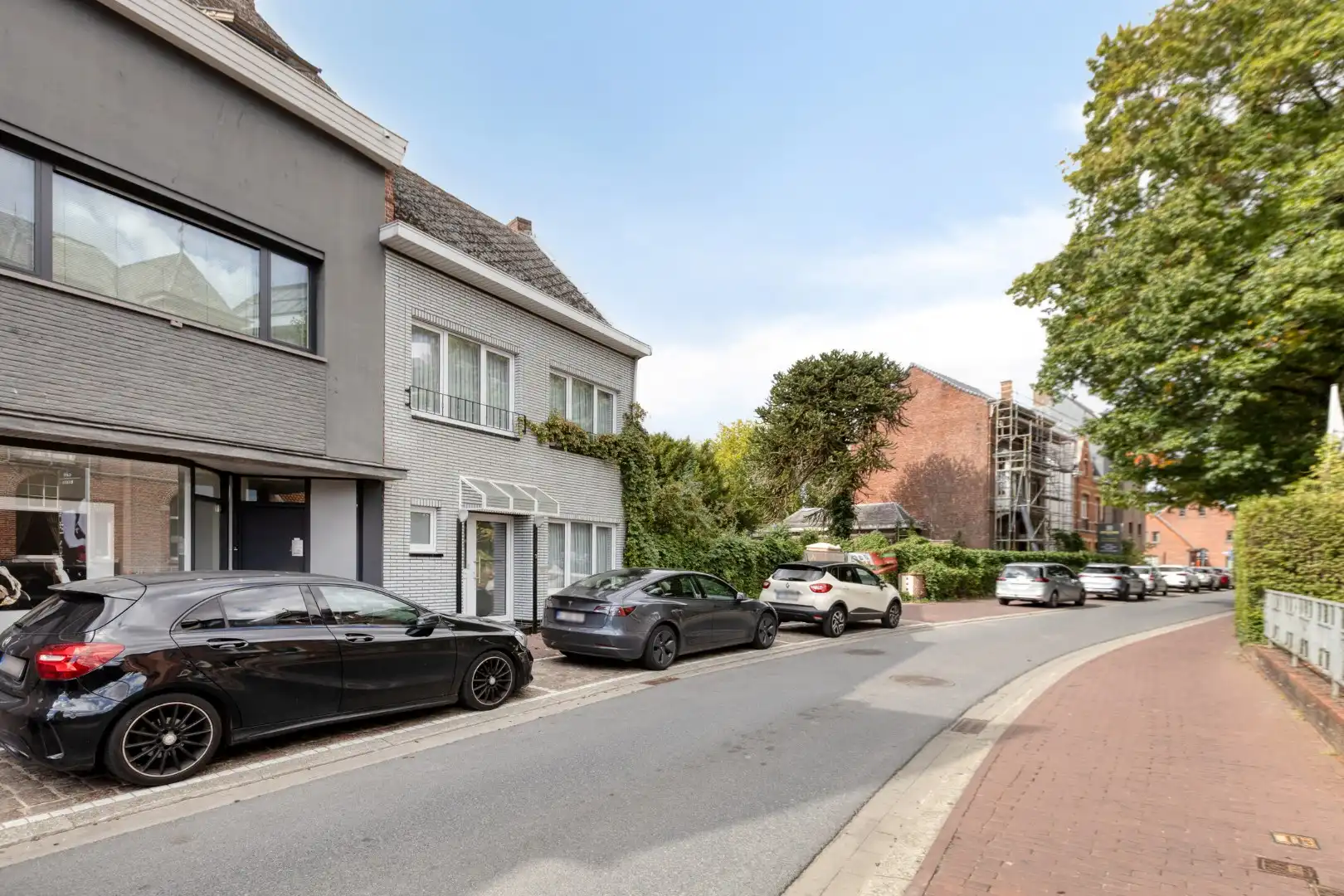 Ruim ingedeelde woning met oa 3 slpks op een gunstige locatie in het centrum foto 34