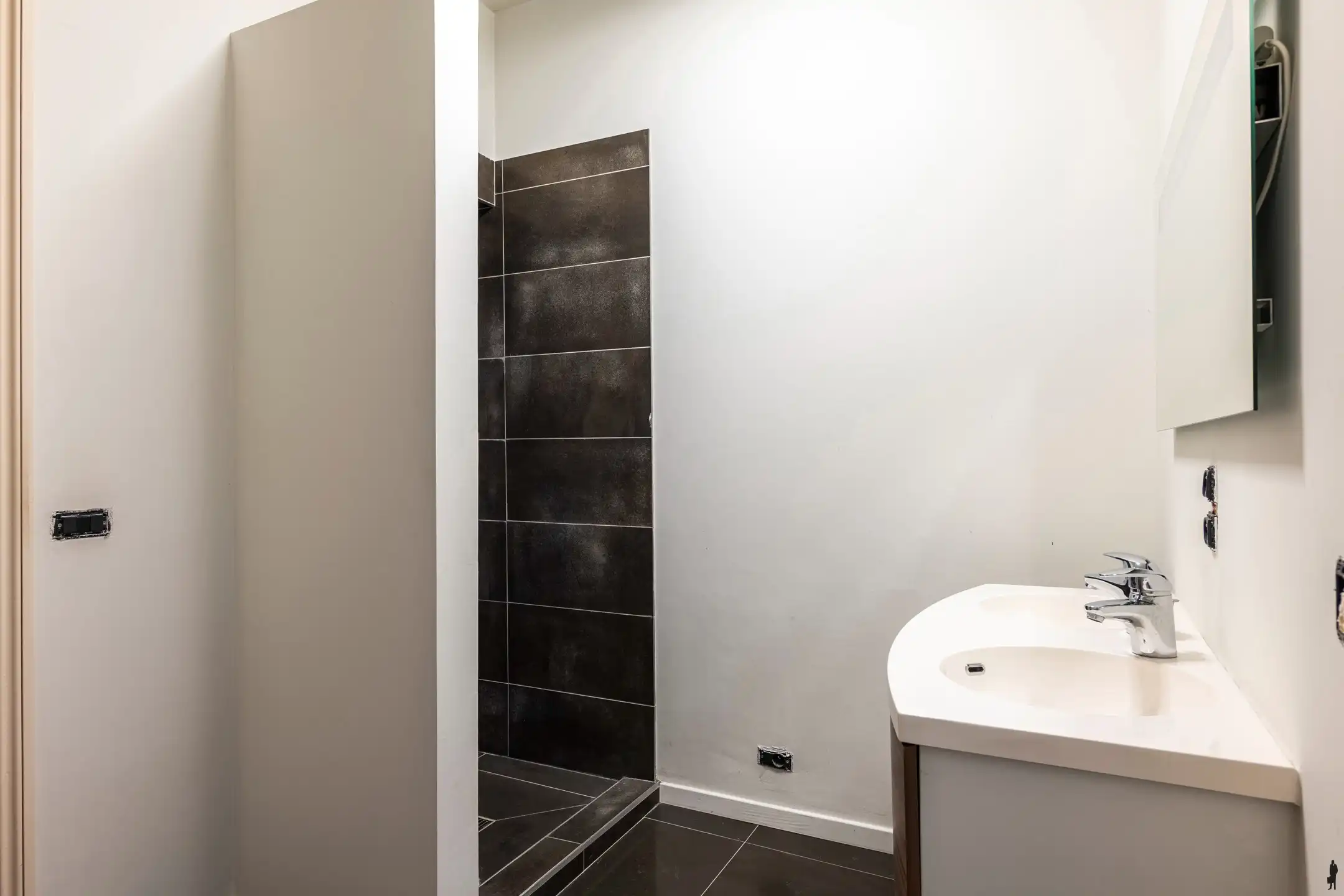 Gerenoveerd burgerhuis anno 1850 met binnentuin en patio foto 30