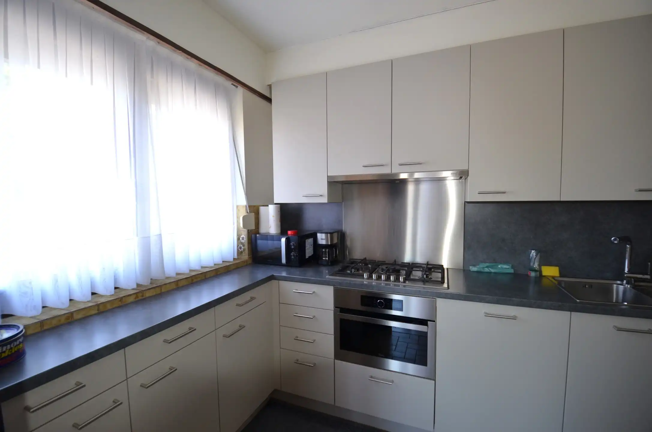 Ruim (103 m²) en energiezuinig appartement foto 8