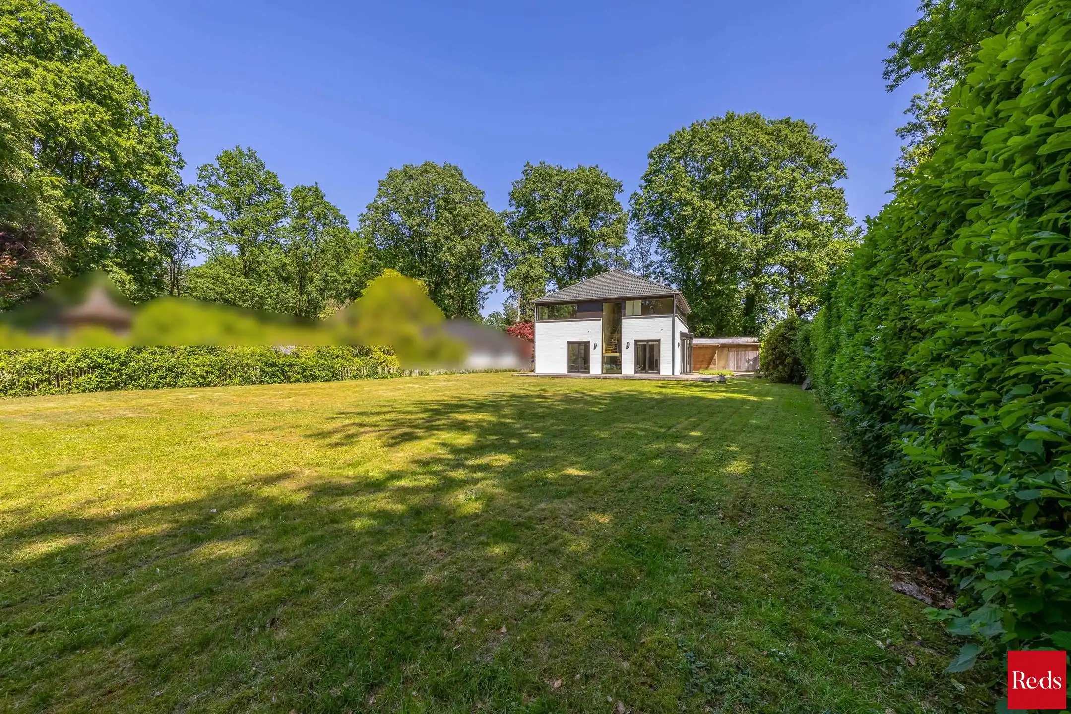 Villa met zwembad omringd door natuur en maximale privacy foto 31