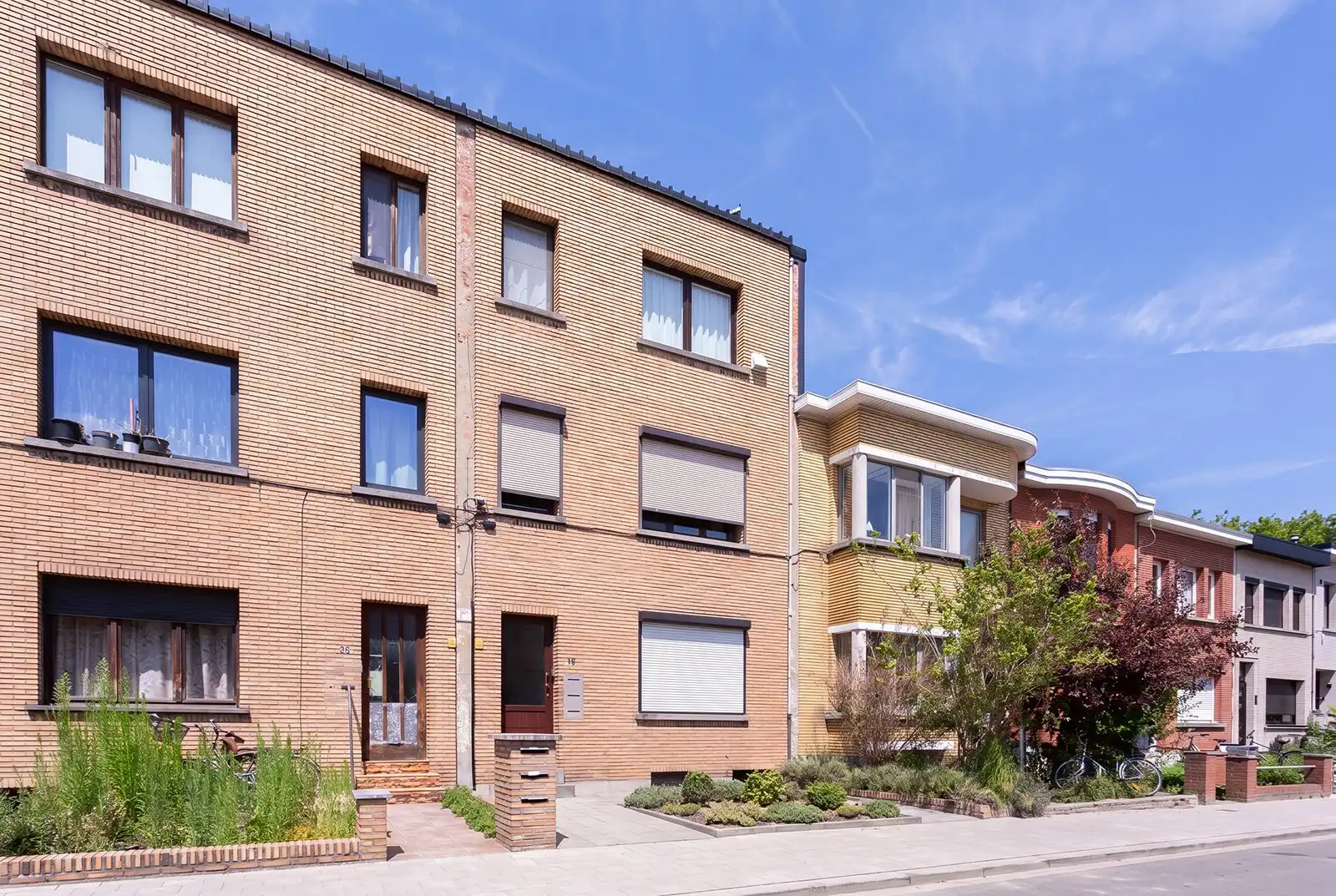 Instapklaar appartement met twee slaapkamers in Wilrijk foto 2