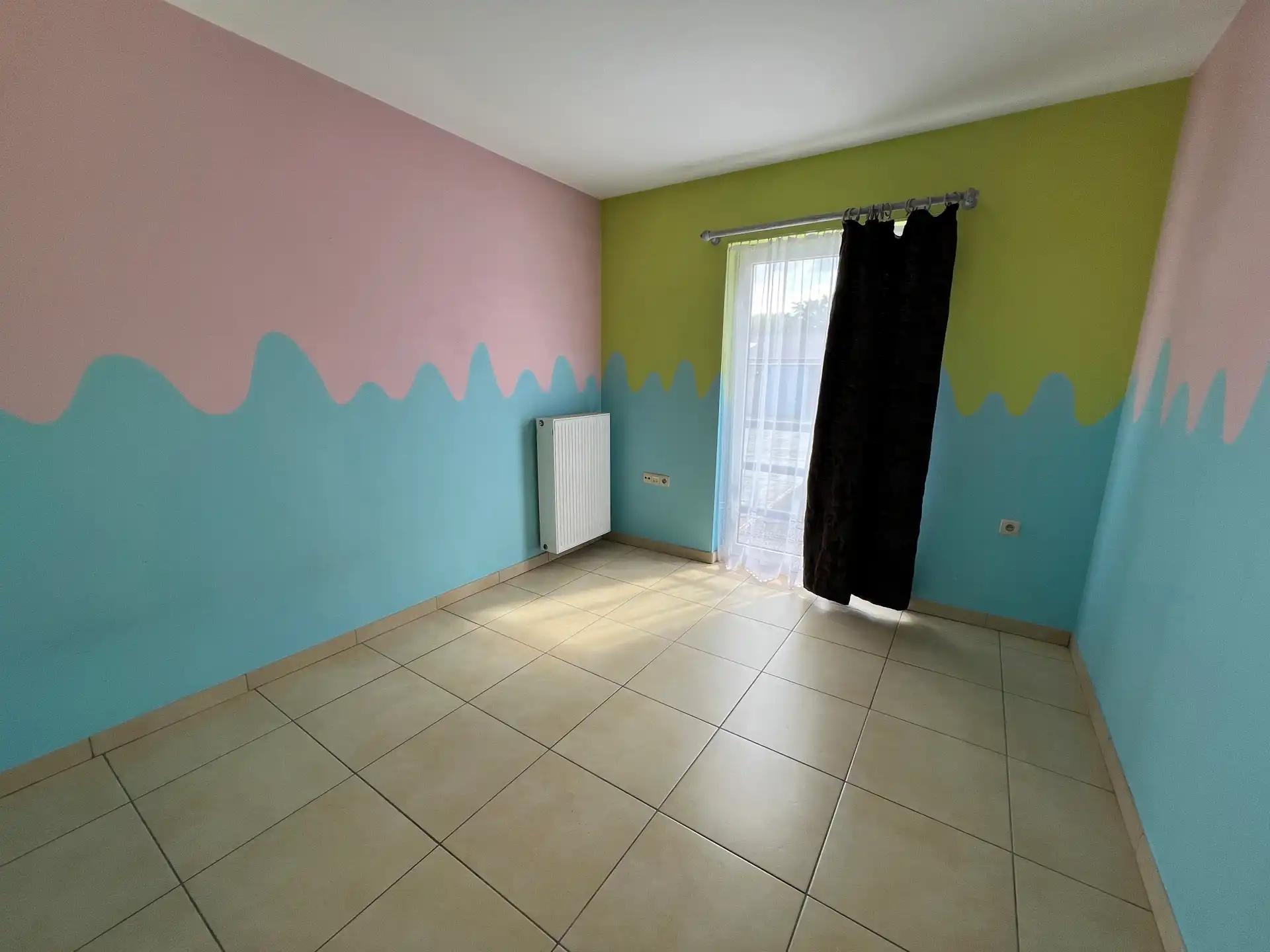 HERZELE – Ruim 2-slaapkamerappartement met terras foto 6