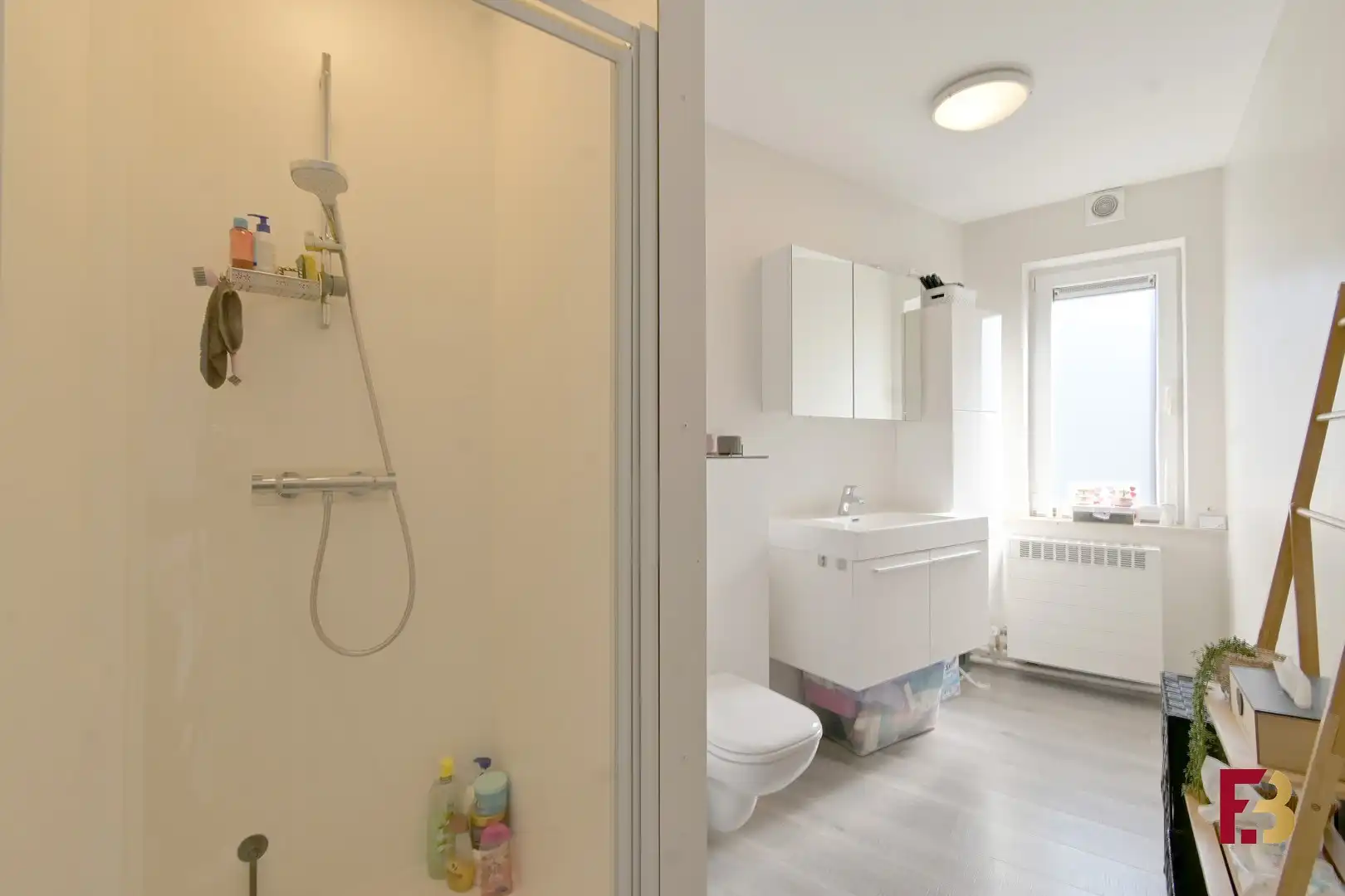 Lichtrijk 2-slaapkamerappartement in een kleinschalige residentie te Bavegem foto 12