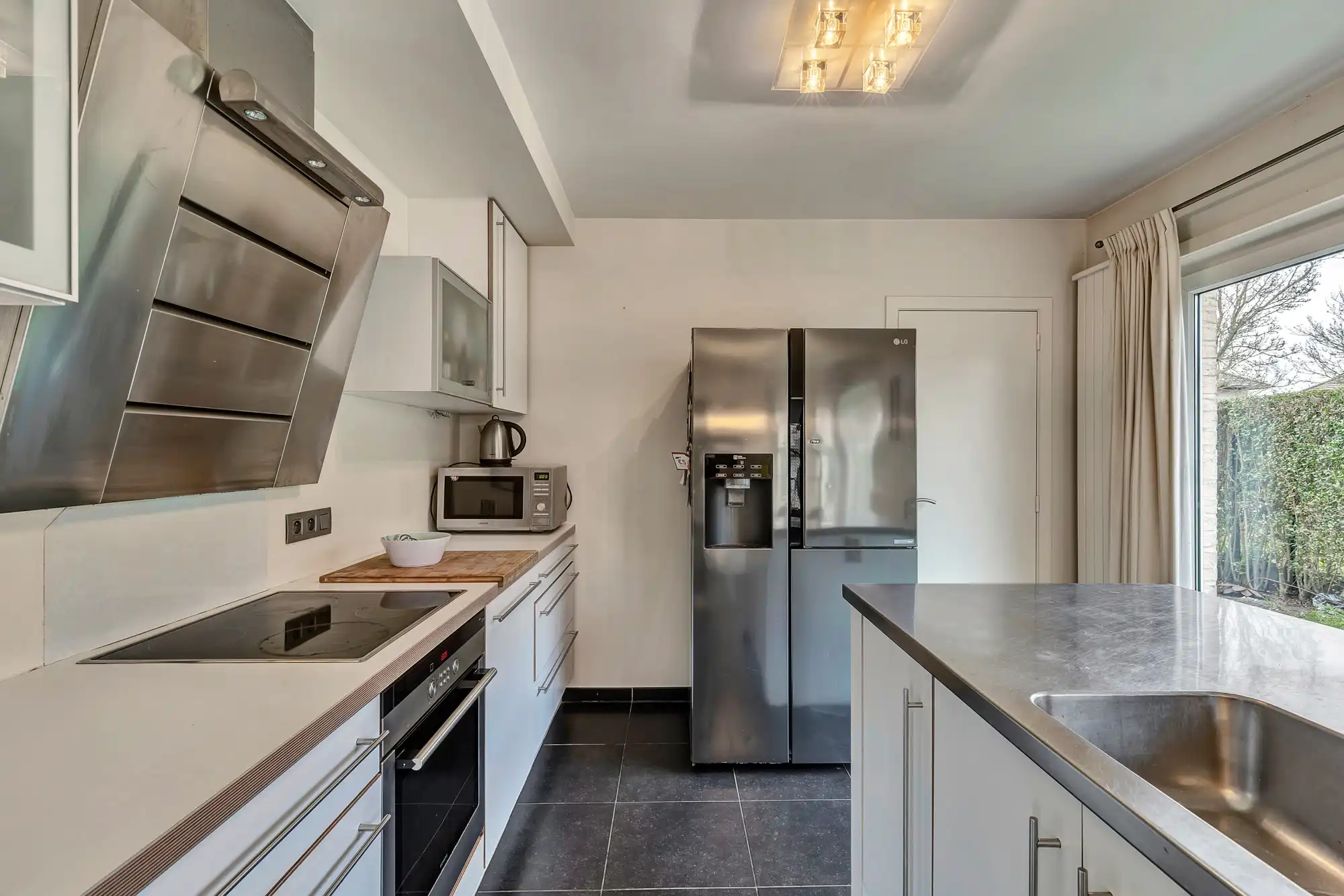 Ruime gezinsvilla in rustige, kindvriendelijke wijk foto 6