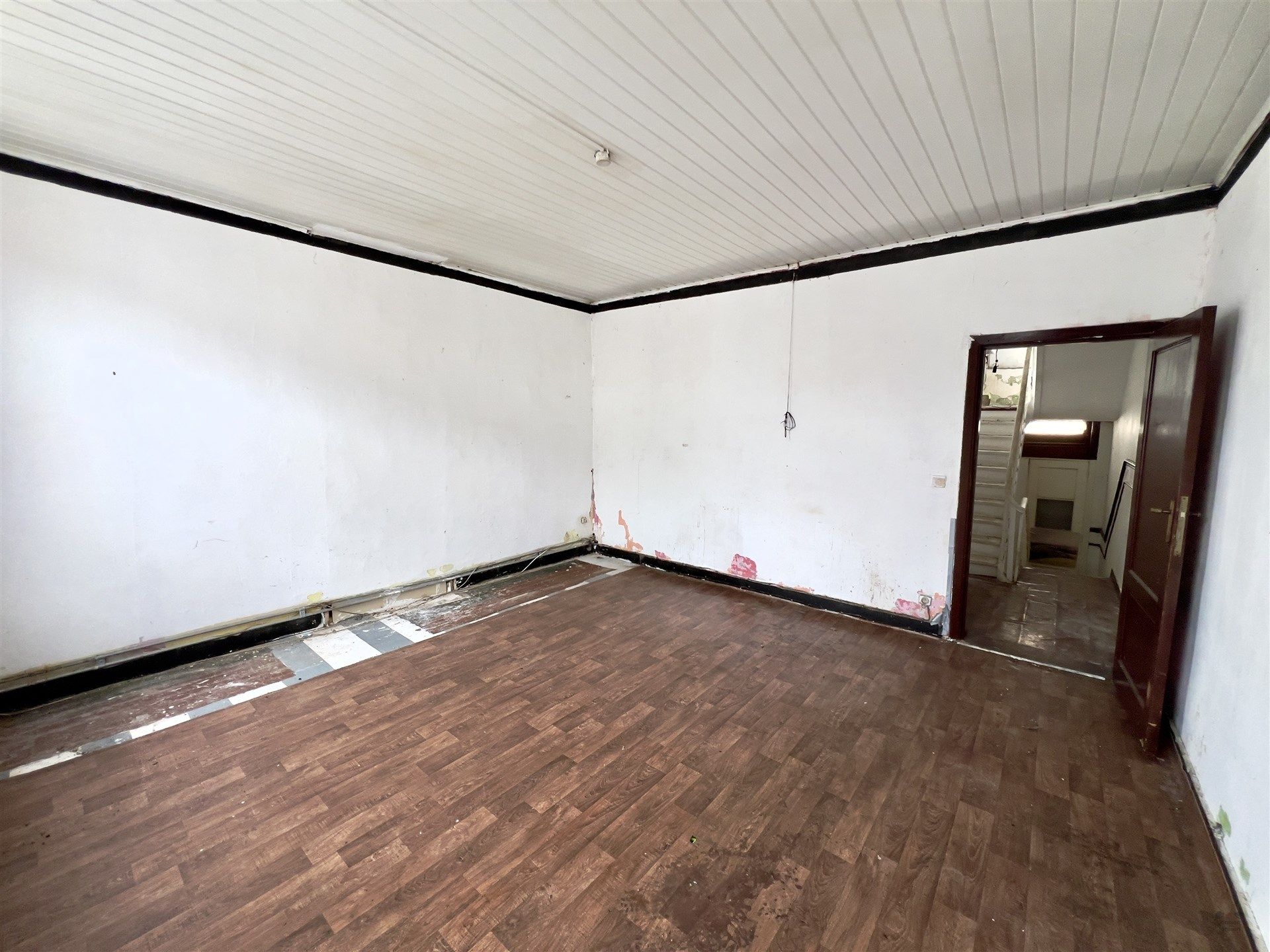 Te renoveren hoekwoning te Oostende foto 24