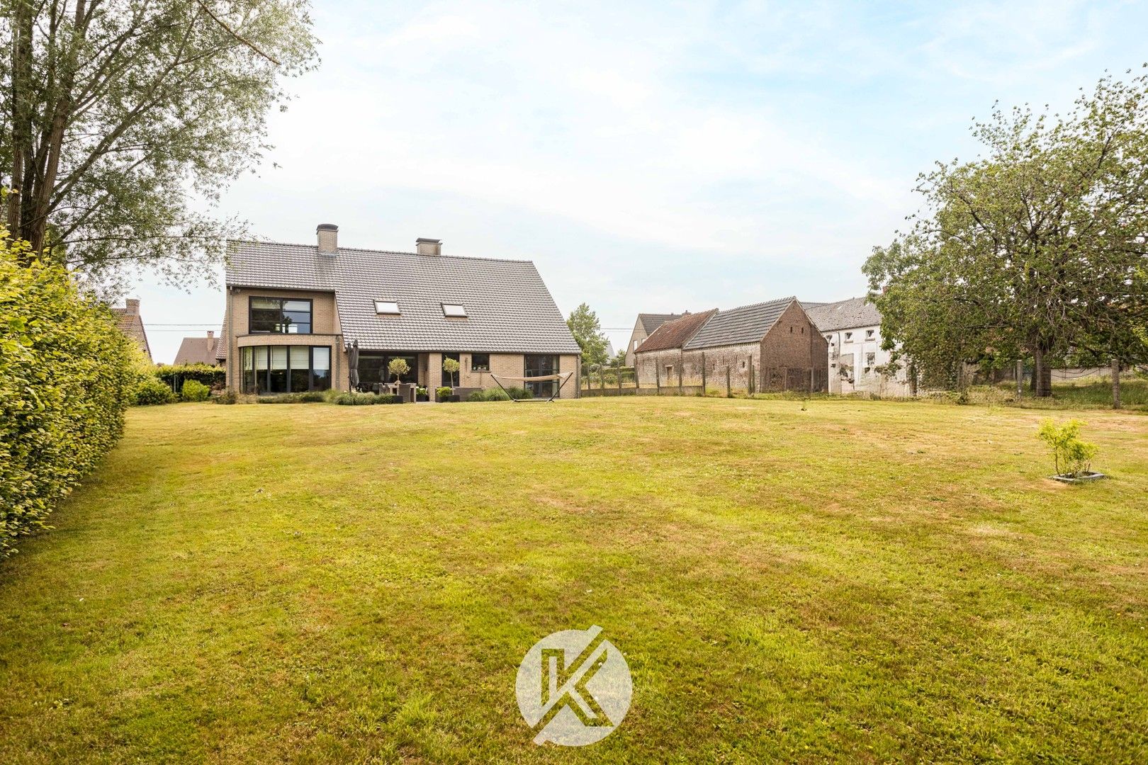 Tijdloze, elegante villa op ruim perceel foto 29