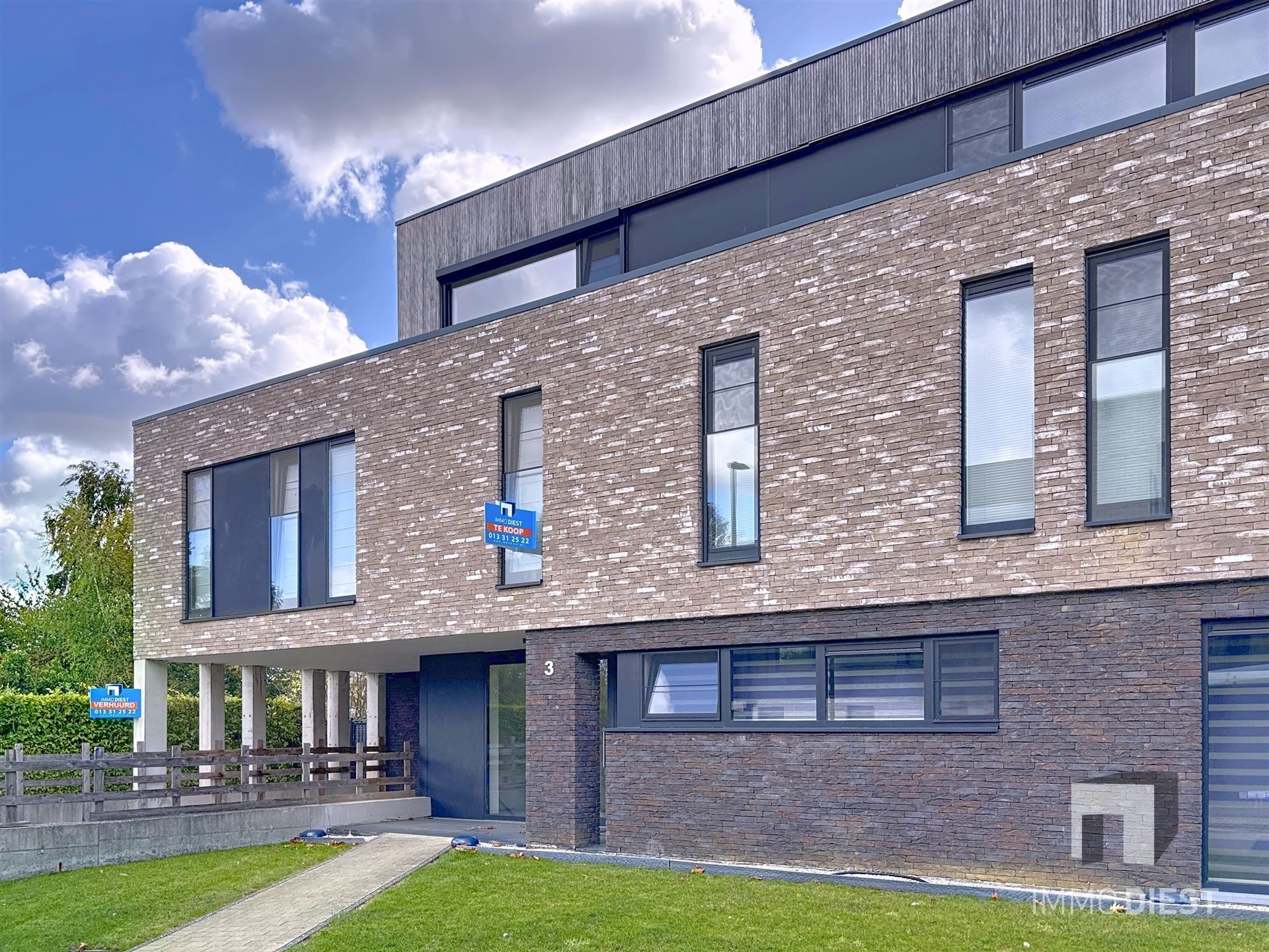 Modern duplex appartement met 3 slpkmrs foto 38