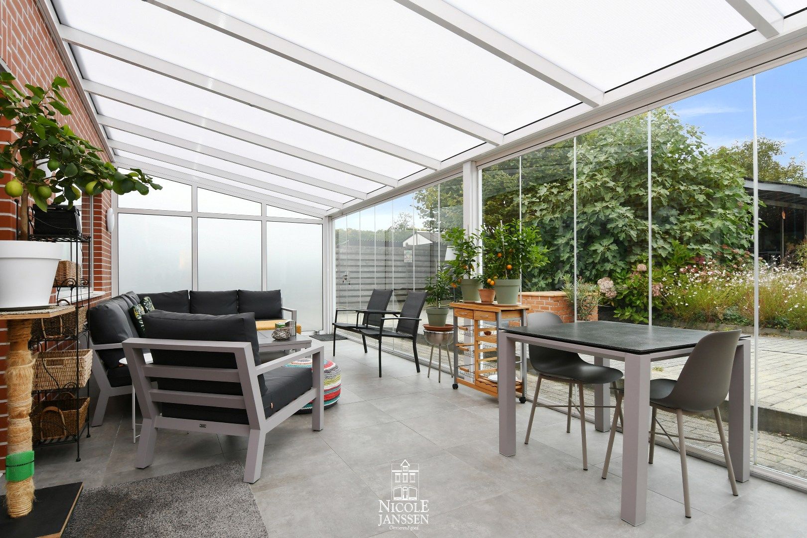 Zeer ruime gezinswoning foto 10