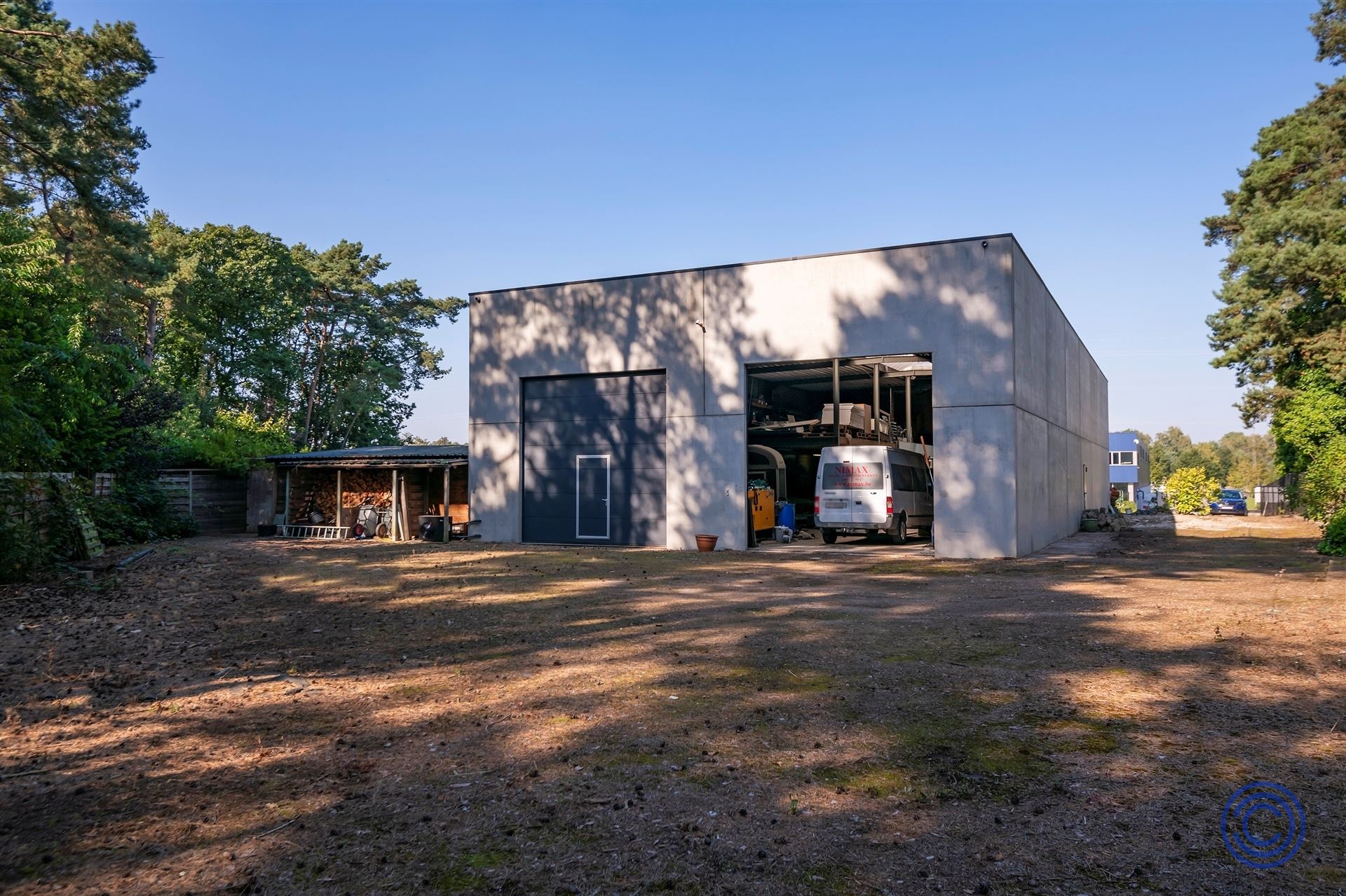 Magazijn ca. 466m² + luxueuze woning ca. 367m²! foto 21