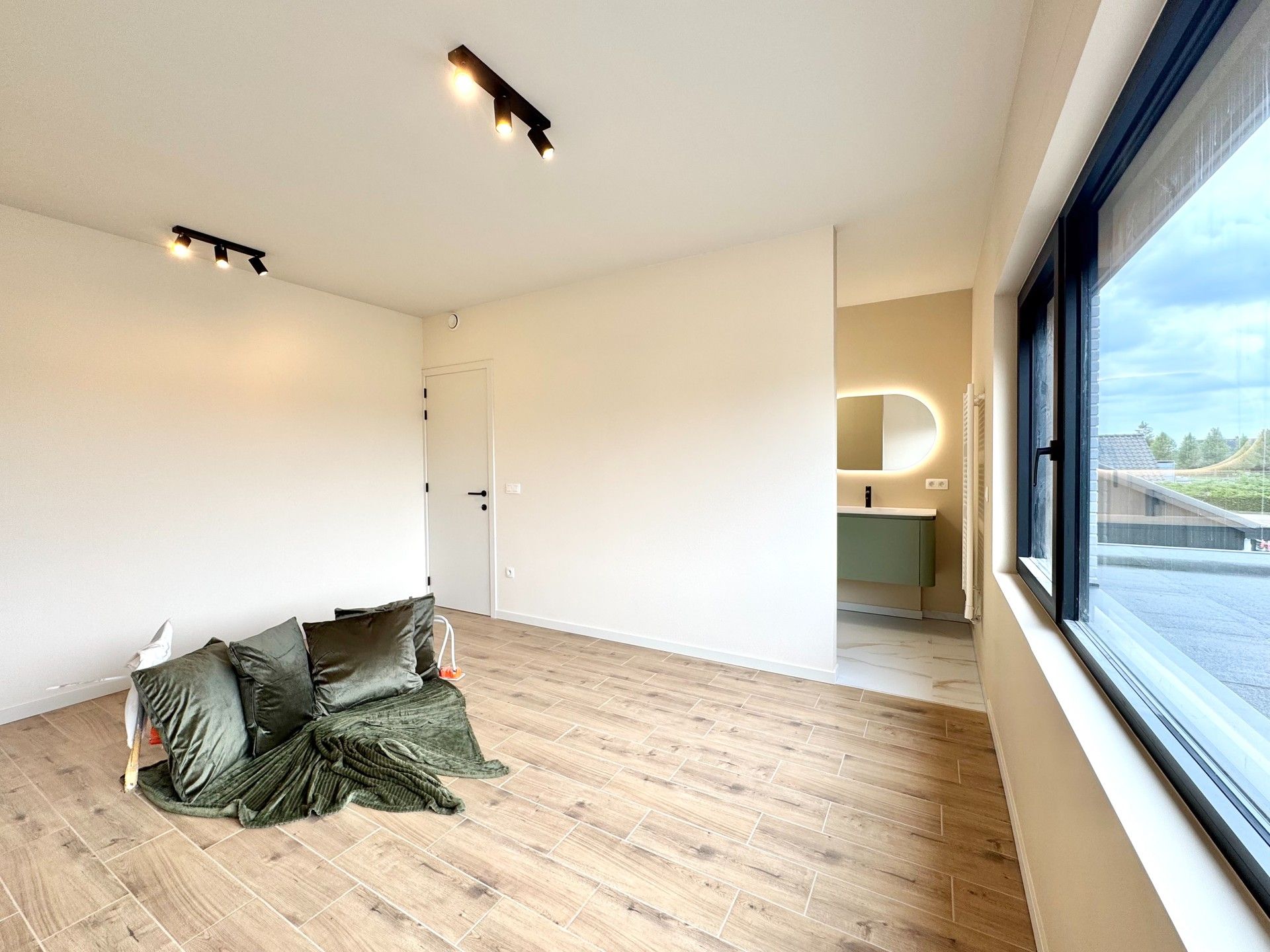 ENERGIENEUTRALE AFGEWERKTE NIEUWBOUW WONING foto 22