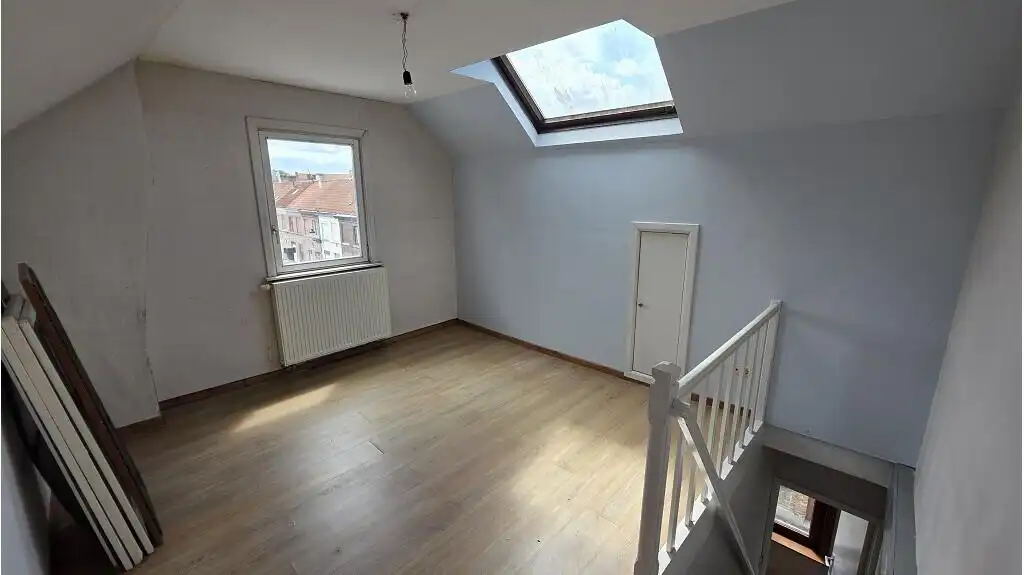 Comfortabele 3-slaapkamerwoning met Terras te koop in Brugge foto 9